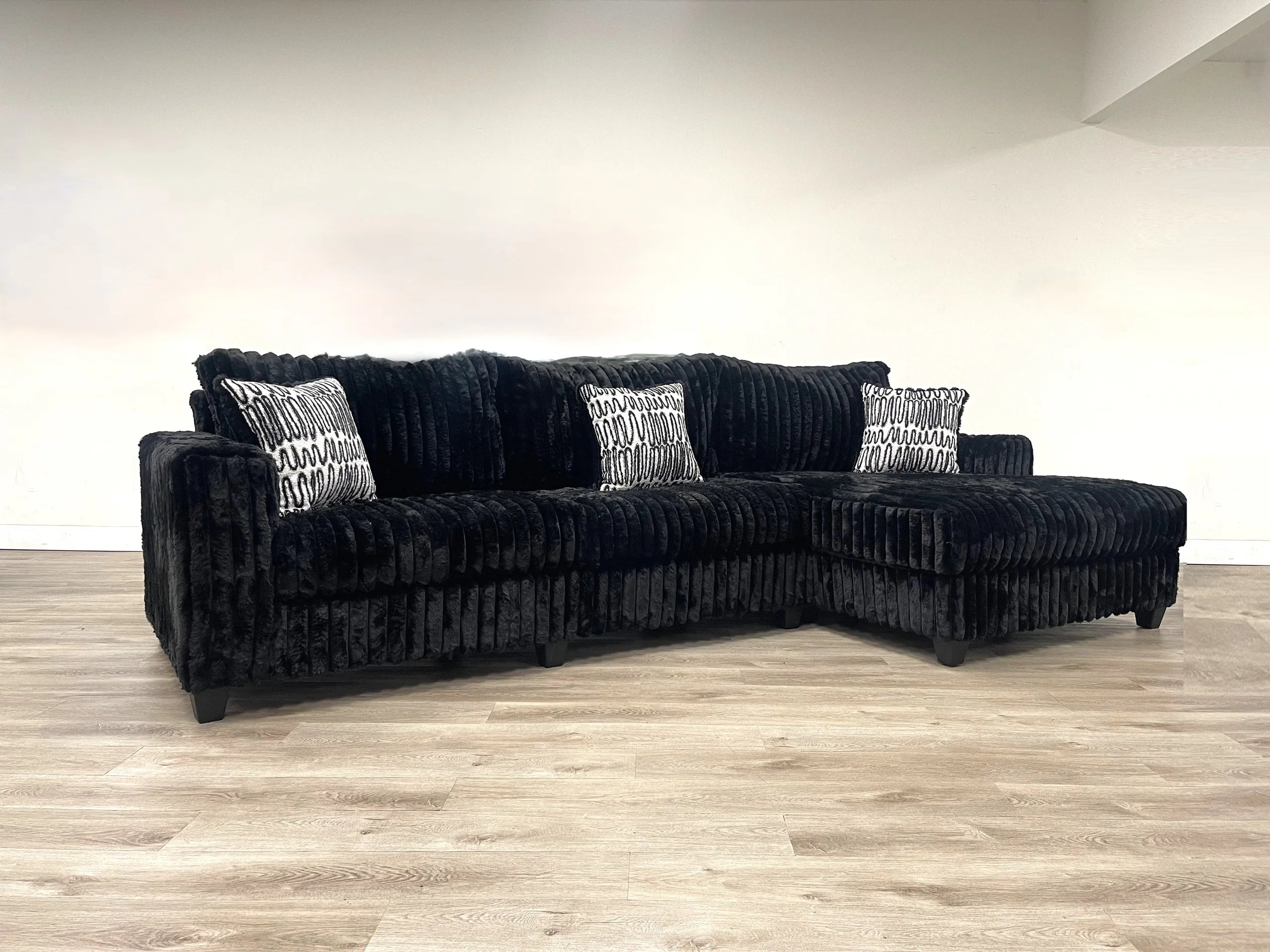 9500 BLACK - SECTIONAL - 9500-BLACK