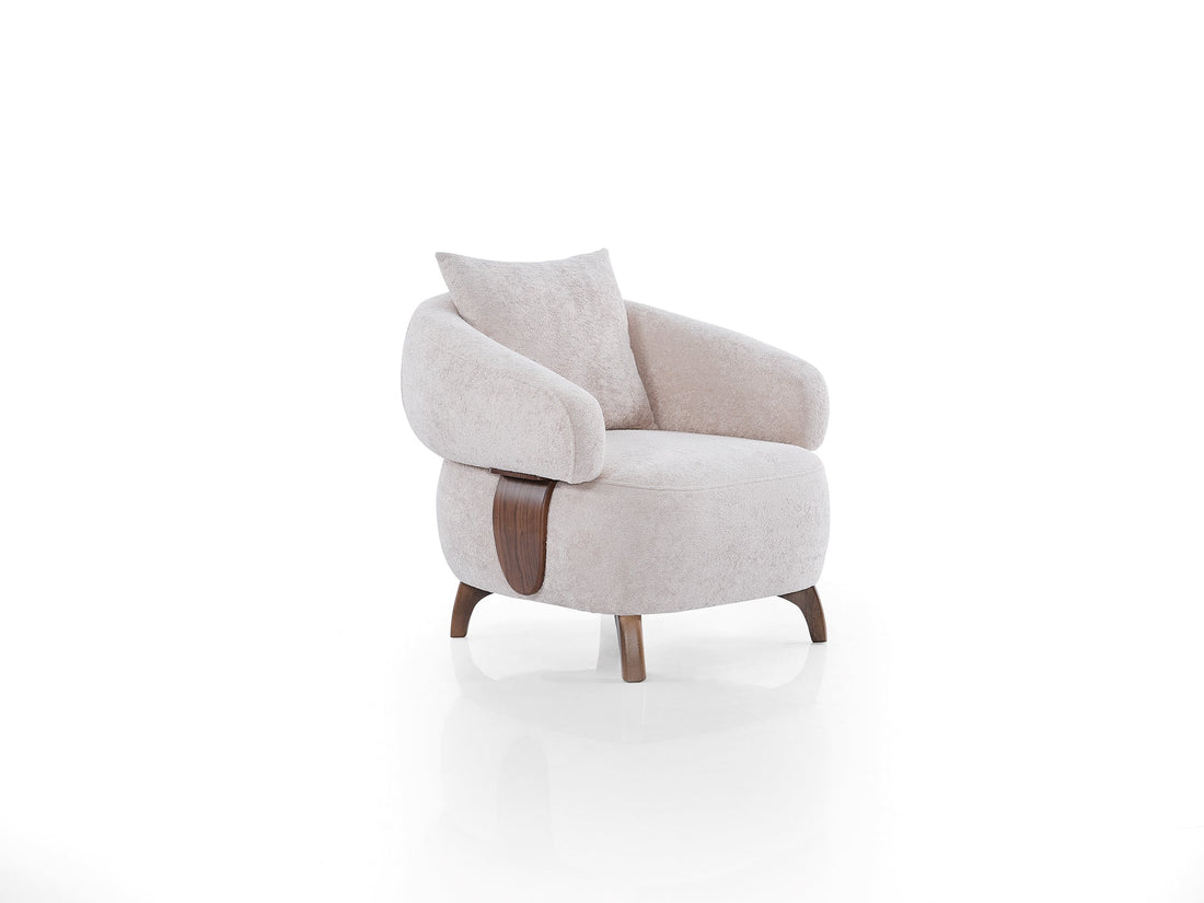 Alexa Chair in Cream