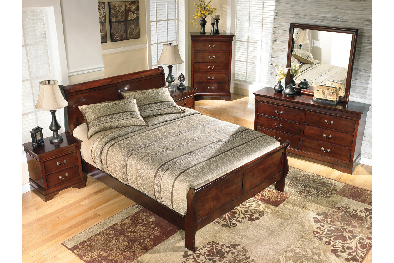 Alisdair Reddish Brown California King Sleigh Bed - Ashley - Luna Furniture