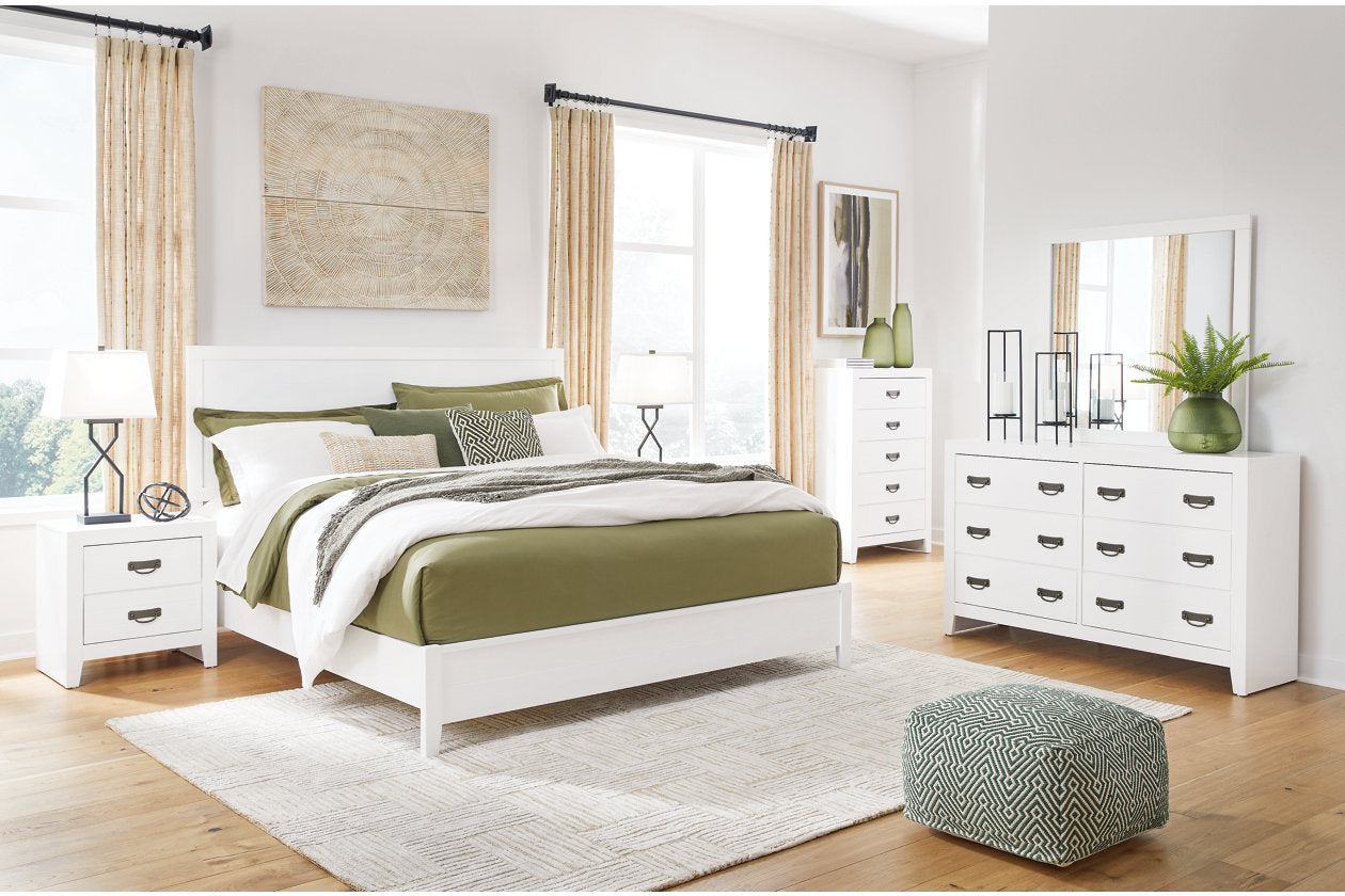 Binterglen White King Panel Bed - Ashley - Luna Furniture