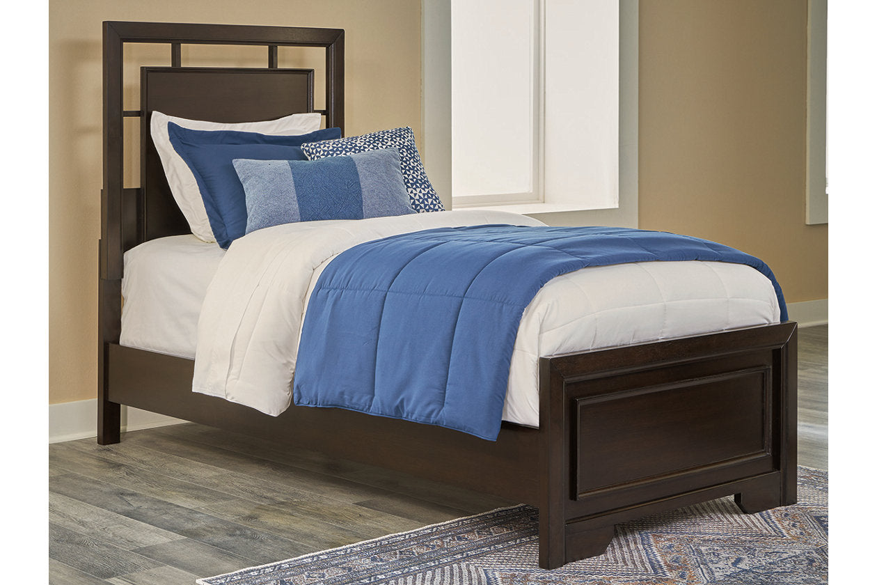 Covetown Dark Brown Twin Panel Bed - Ashley - Luna Furniture