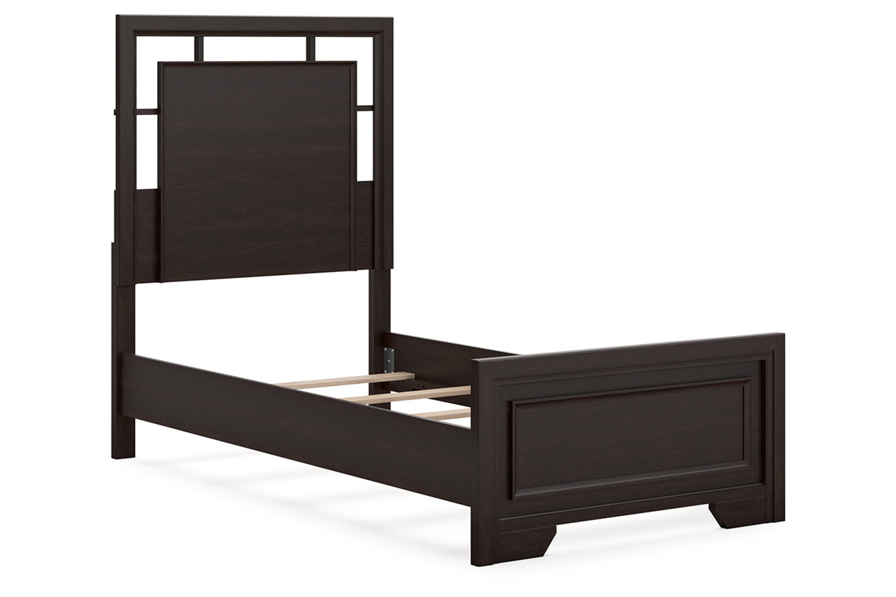 Covetown Dark Brown Twin Panel Bed - Ashley - Luna Furniture