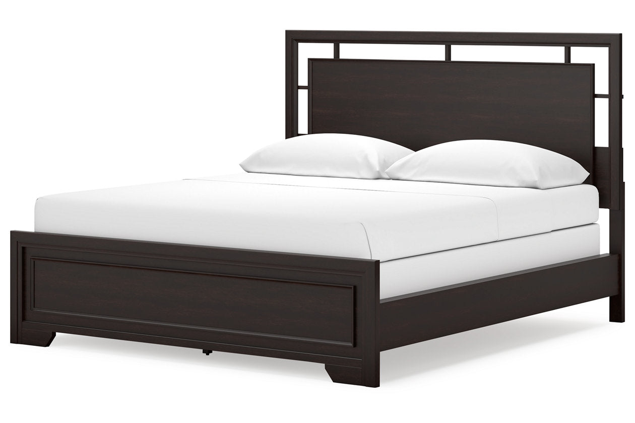 Covetown Dark Brown California King Panel Bed - Ashley - Luna Furniture
