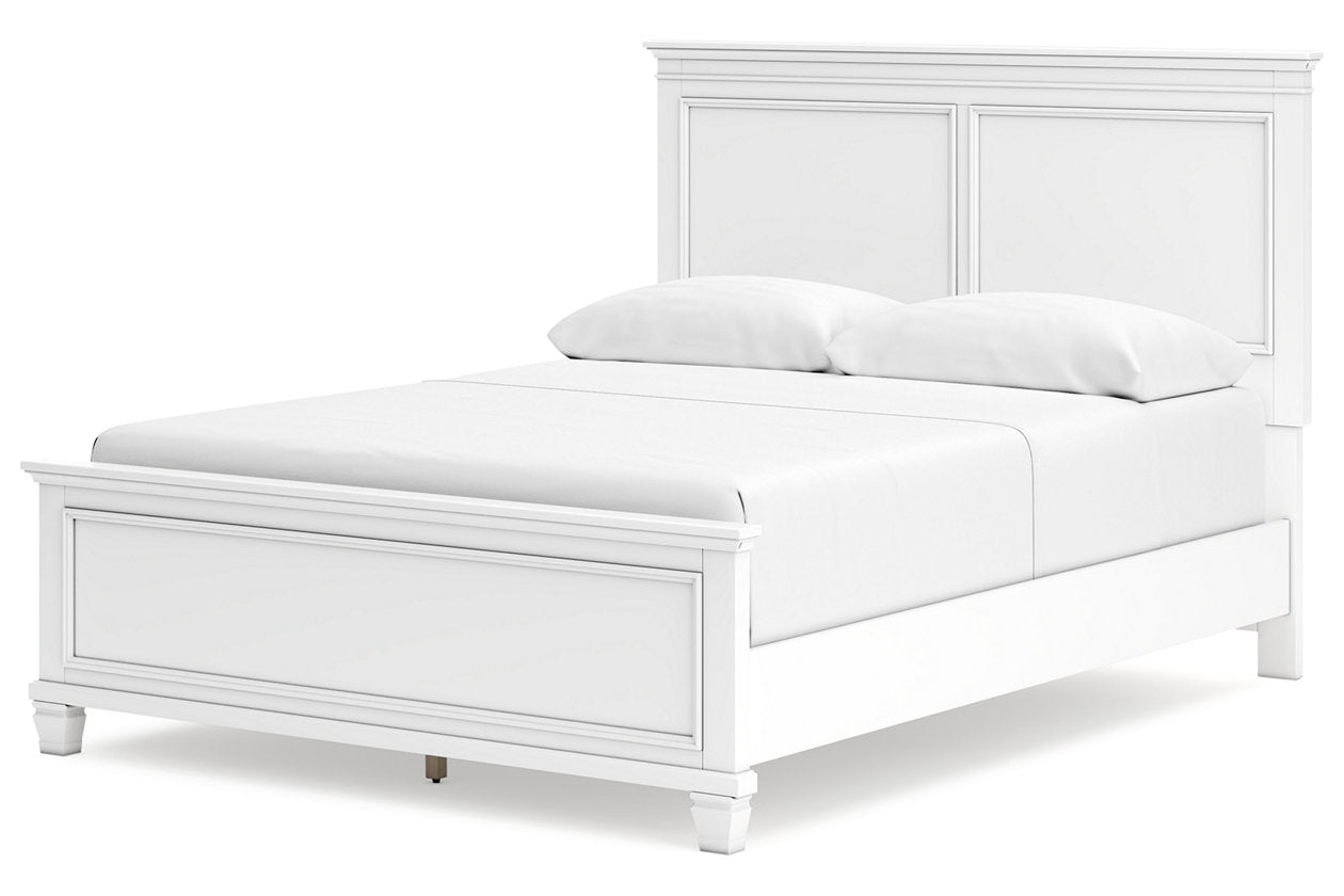 Fortman White Queen Panel Bed - Ashley - Luna Furniture