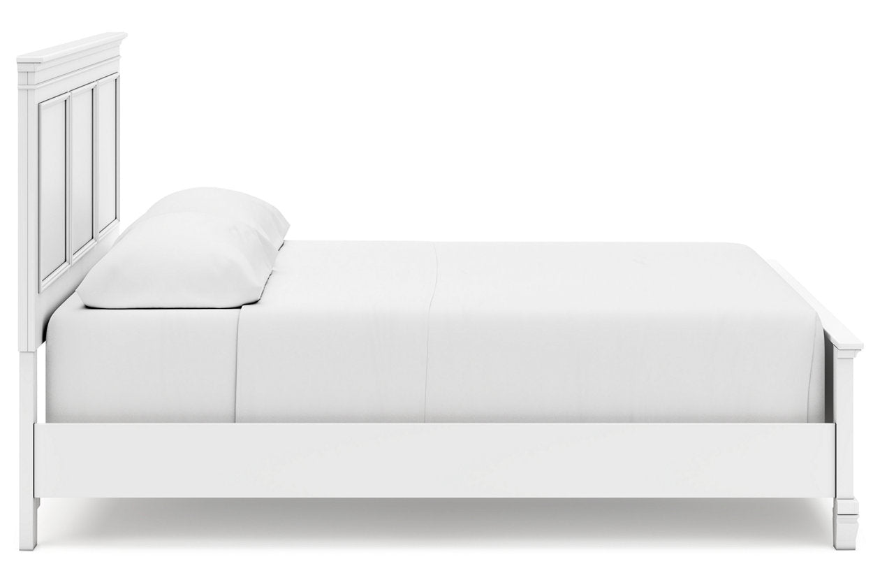 Fortman White California King Panel Bed - Ashley - Luna Furniture