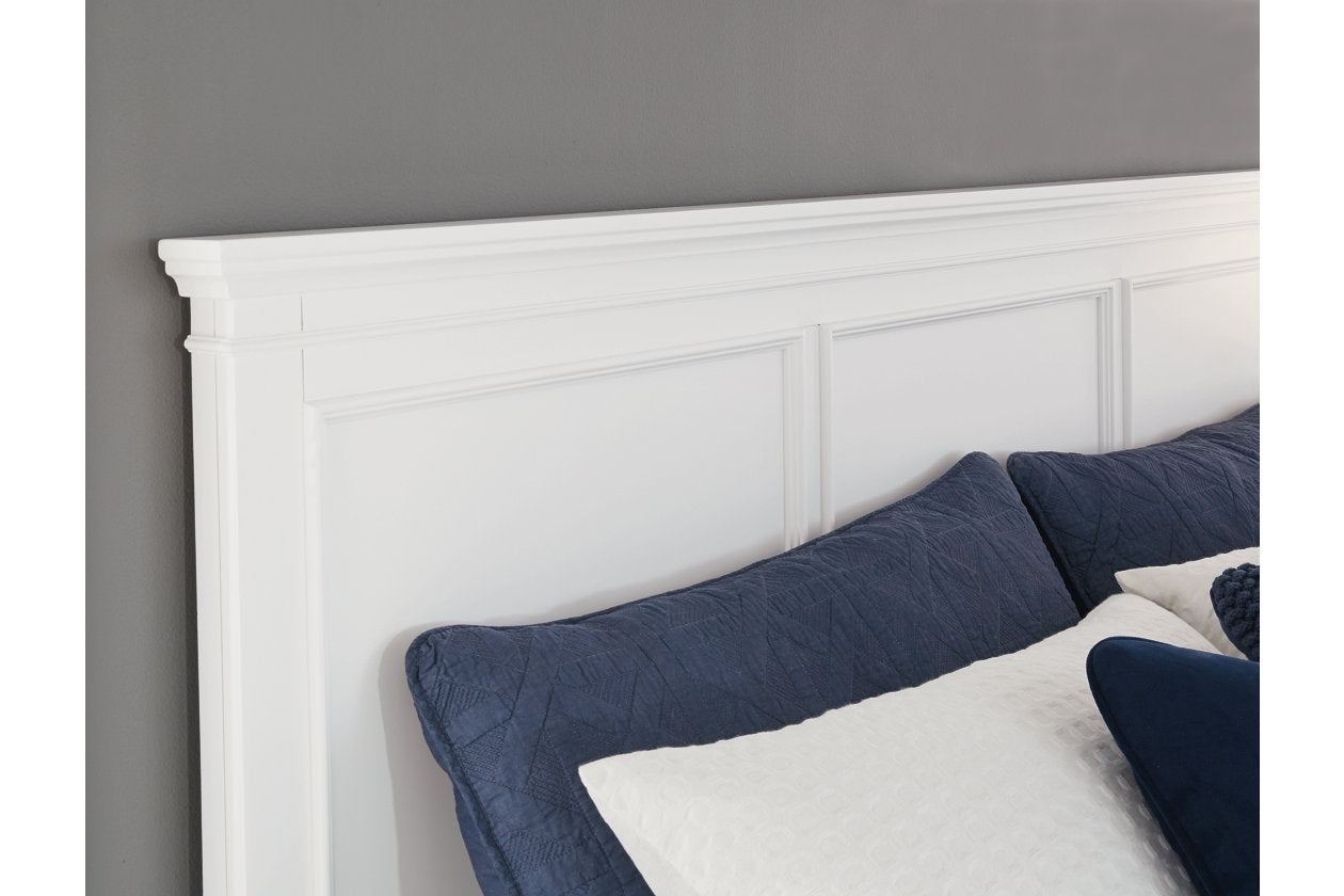 Fortman White King Panel Bed - Ashley - Luna Furniture