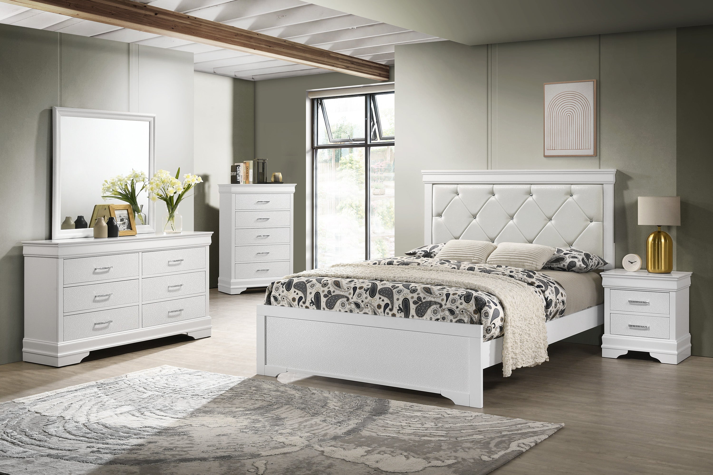 Amalia White Queen Panel Bed from Crown Mark - Luna Furniture