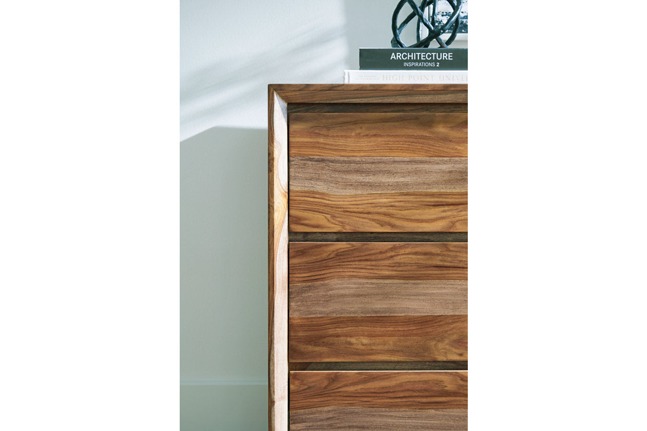 Dressonni Brown Dresser and Mirror - Ashley - Luna Furniture