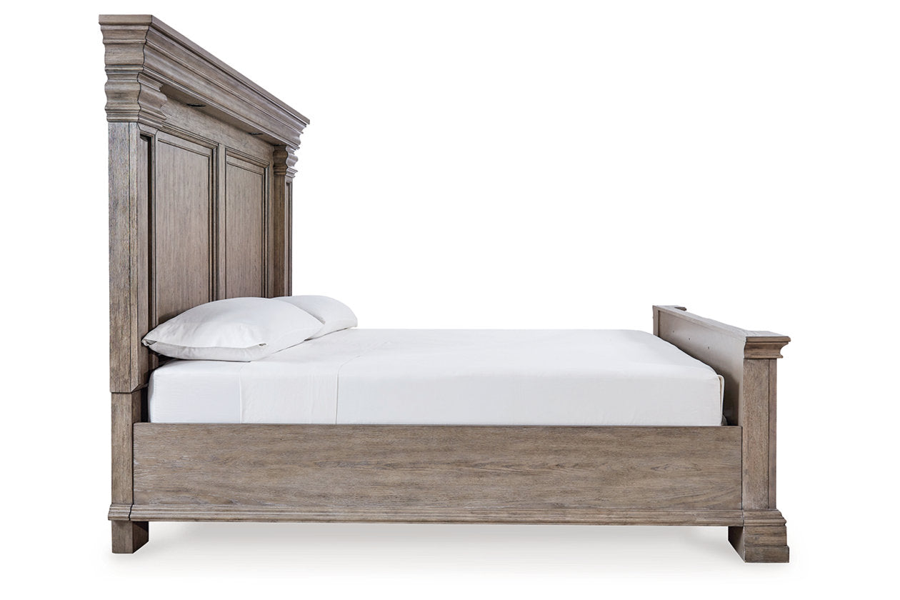 Blairhurst Light Grayish Brown King Panel Bed - Ashley - Luna Furniture