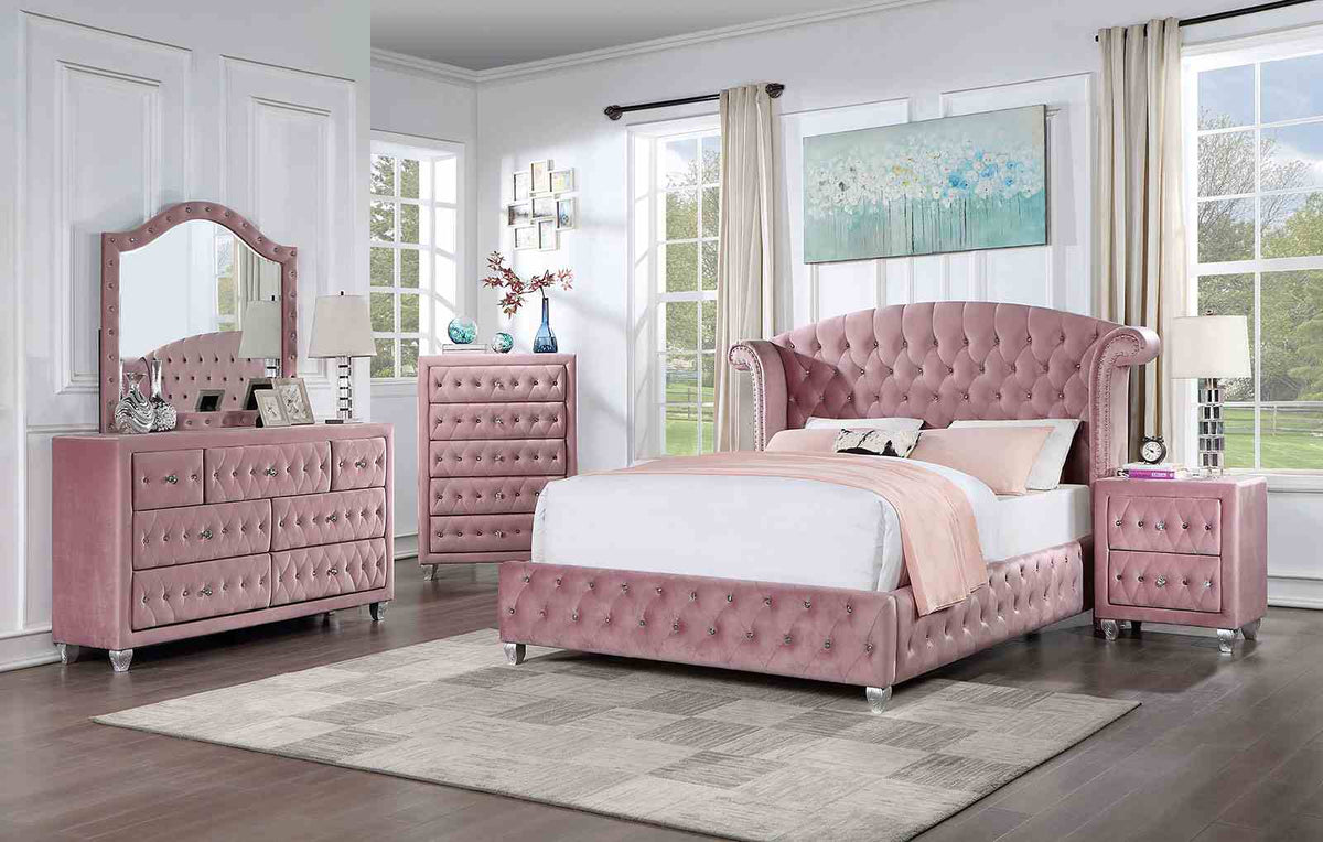Zohar Pink Upholstered Glam Bedroom Set