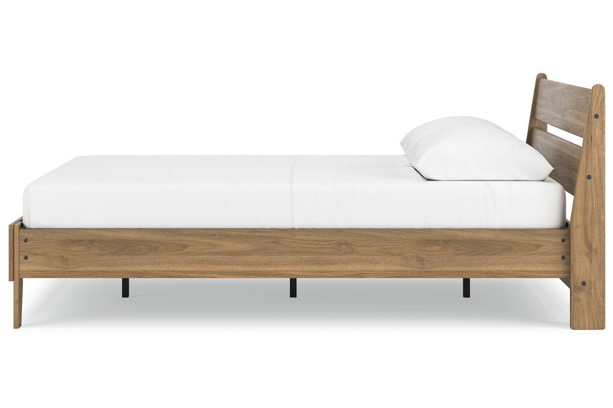 Deanlow Honey Queen Platform Panel Bed - Ashley - Luna Furniture