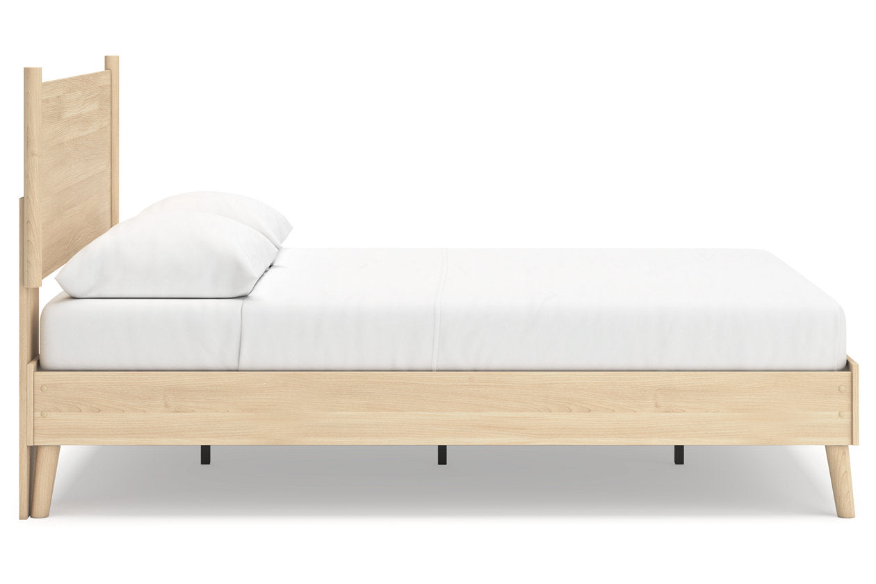 Cabinella Tan Queen Platform Panel Bed - Ashley - Luna Furniture