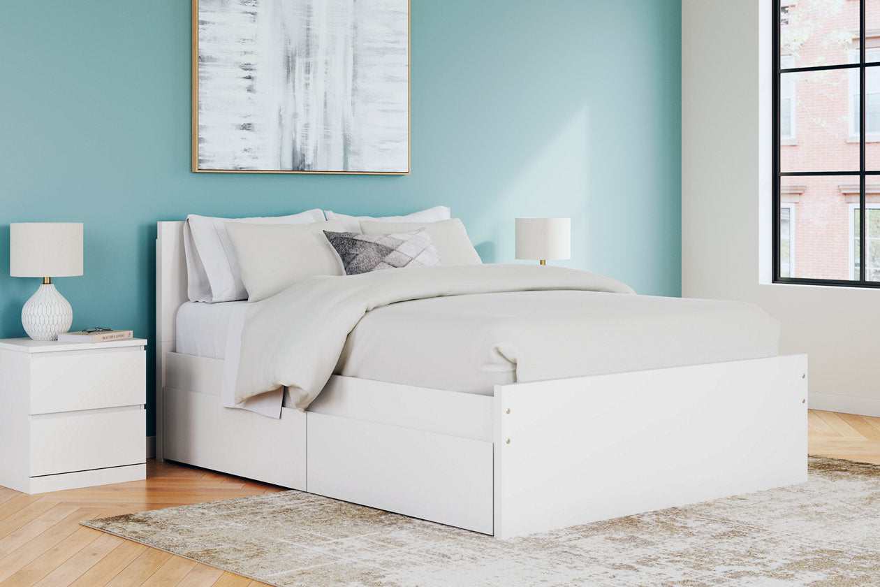 Onita White Queen Platform Bed with 2 Side Storage - Ashley - Luna Furniture