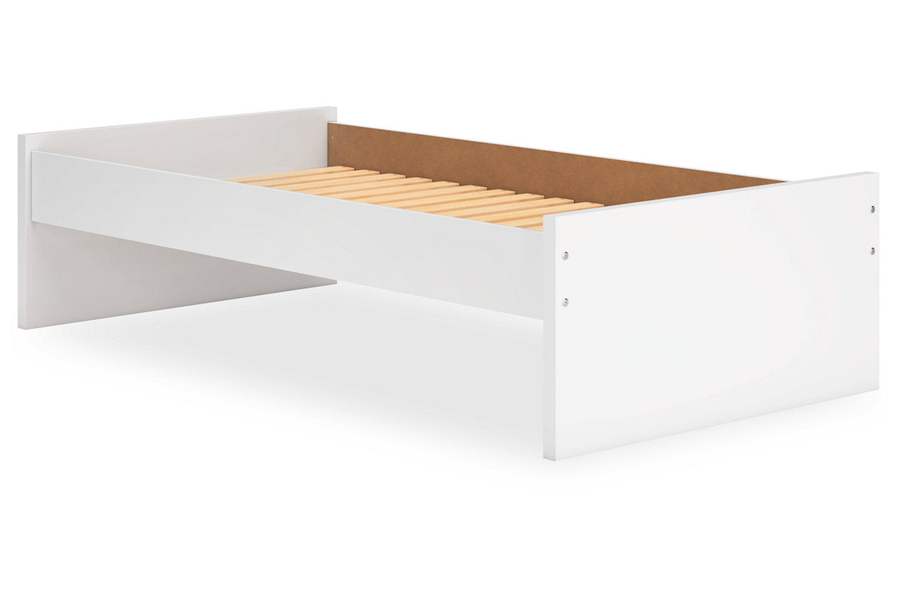 Onita White Twin Platform Bed - Ashley - Luna Furniture