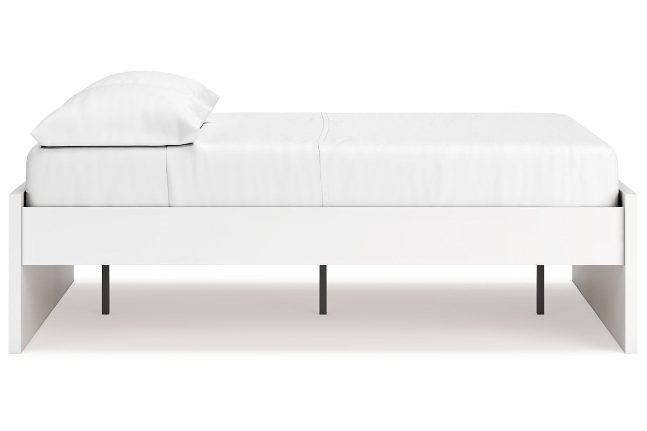 Onita White Full Platform Bed - Ashley - Luna Furniture