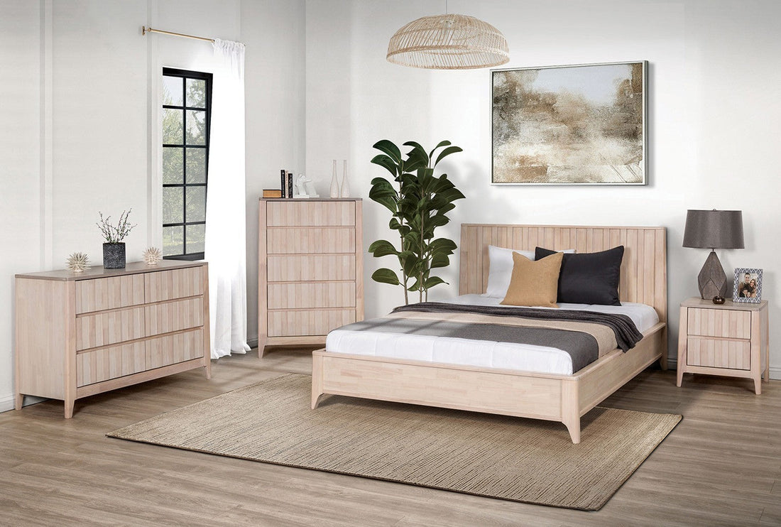 Gervais White Wash Mid-Century Modern Bedroom Set