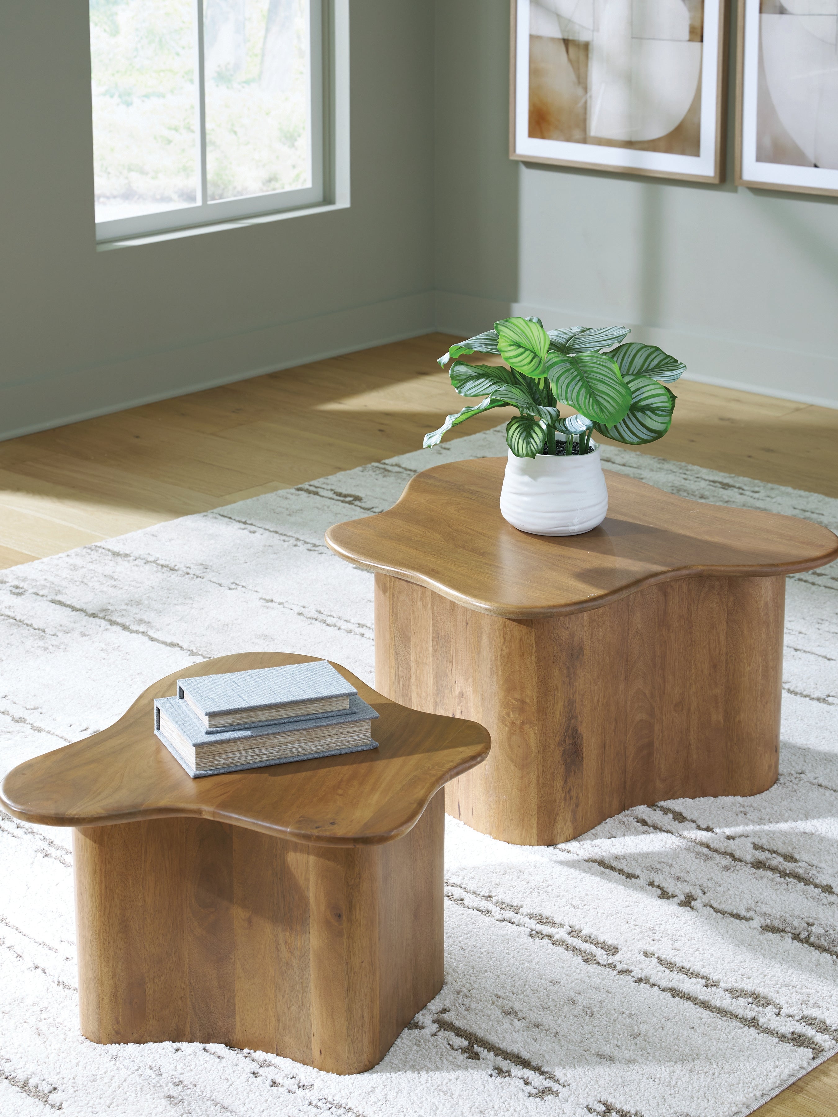 Abeford Brown Accent Coffee Table (Set of 2) - A4000711