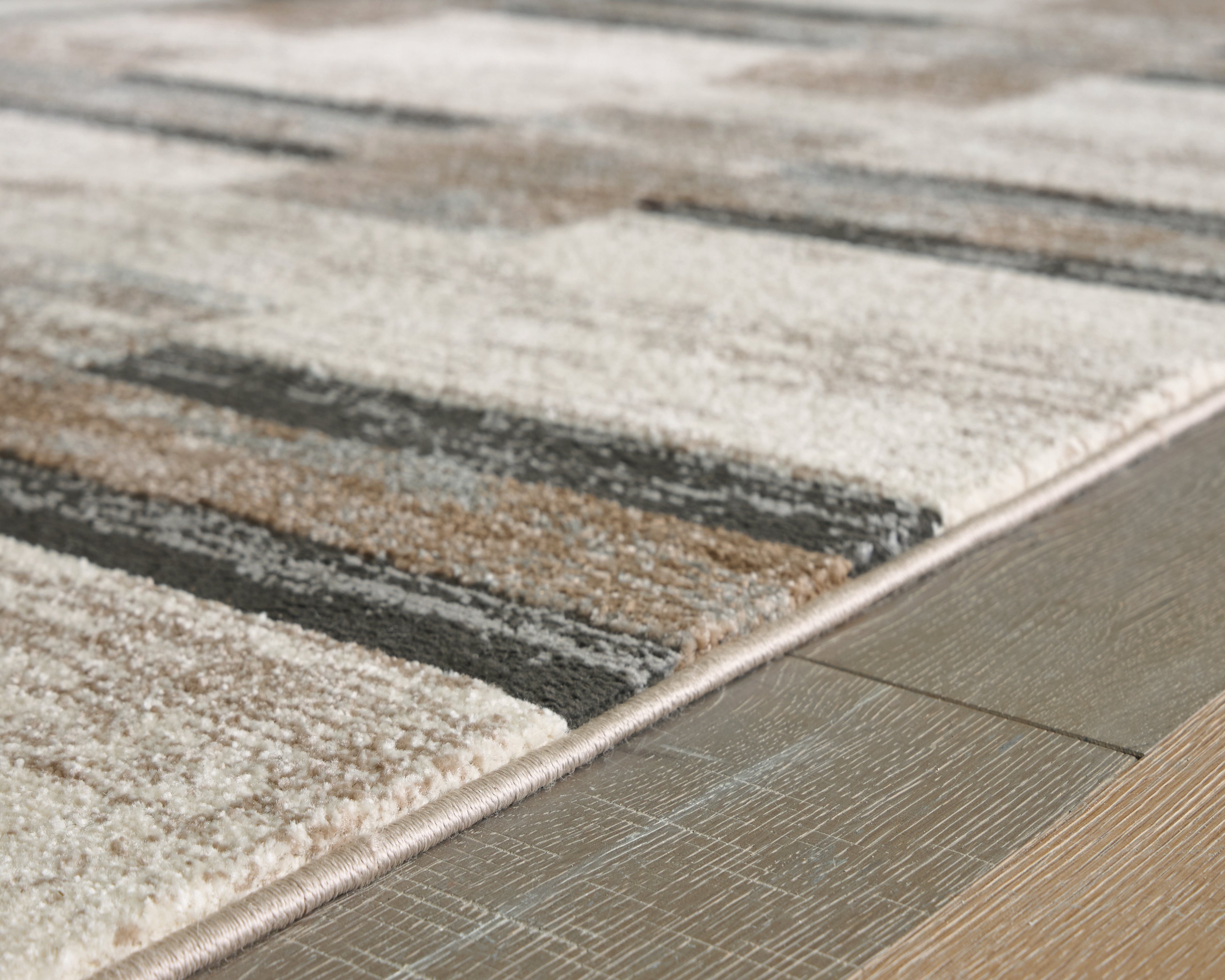 Alstone Multi Medium Rug - R407732