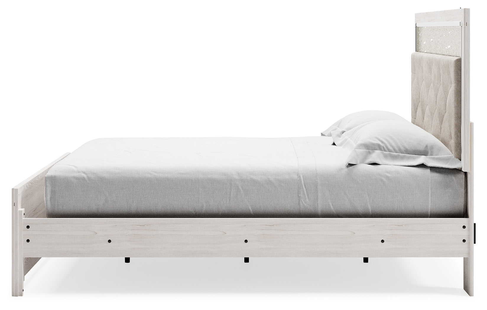 Altyra King Panel Bed, Chest and 2 Nightstands - B2640B61