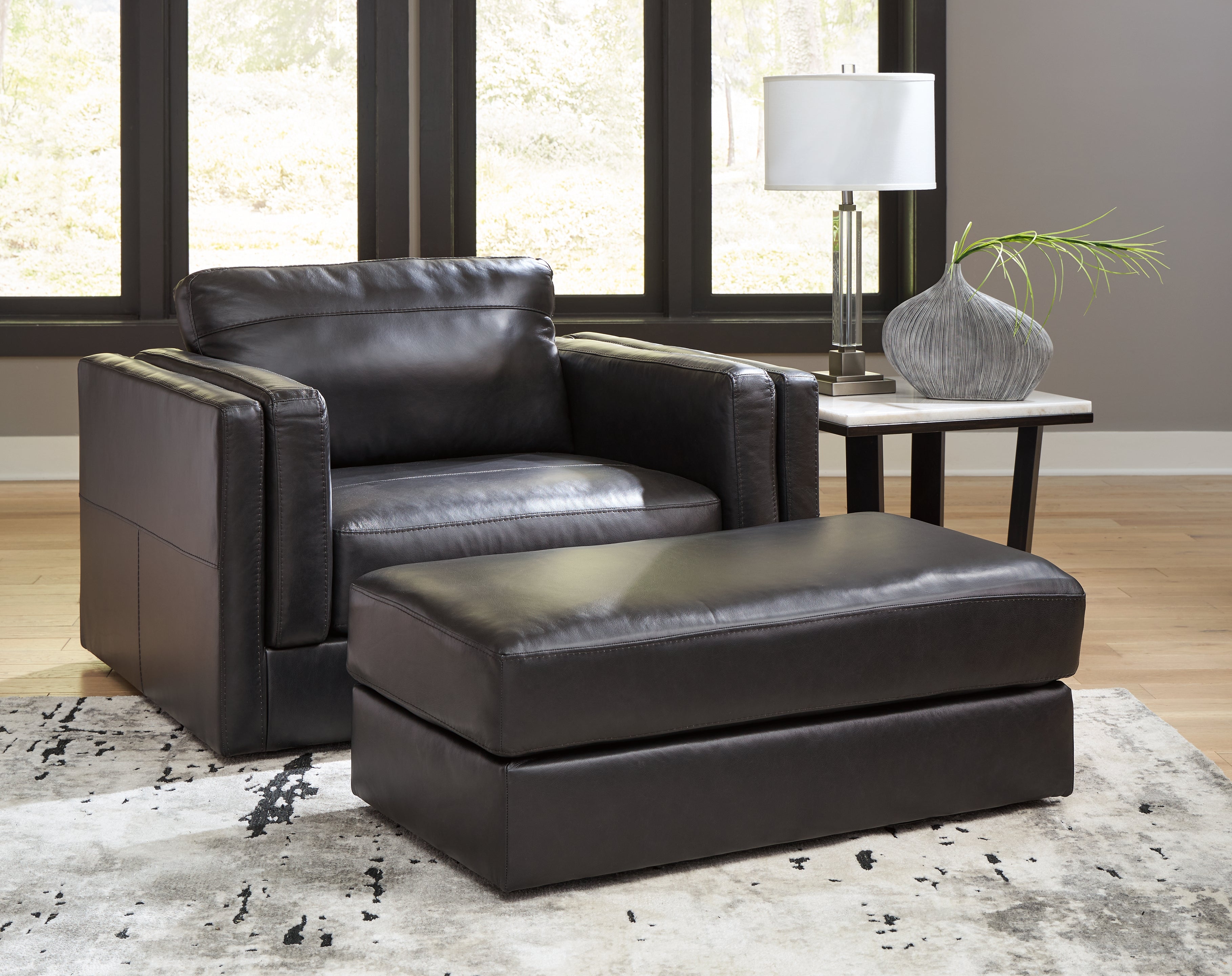 Amiata Chair and Ottoman in Onyx - PKG015488