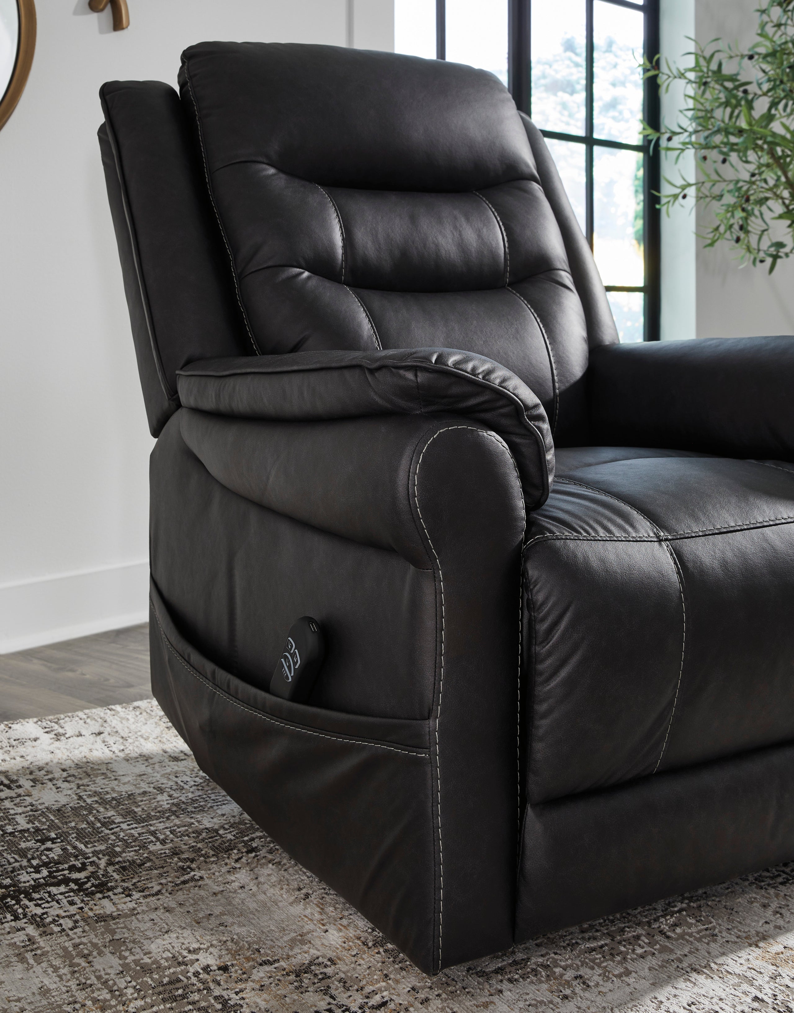 Ashley 1800512 - Power Lift Recliner NEW ARRVIAL - 1800512
