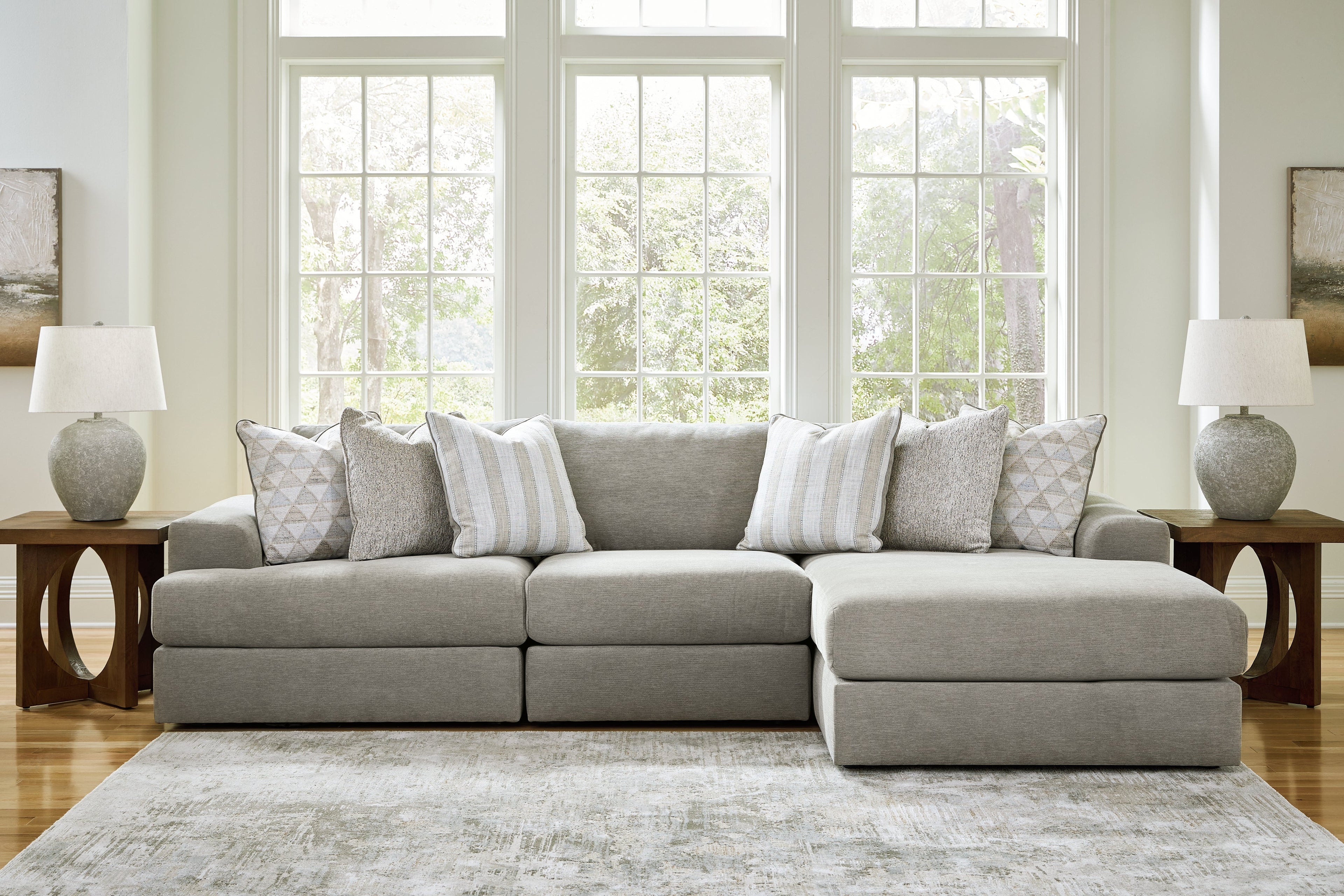 Avaliyah 3-Piece Sectional with Ottoman in Ash - PKG015531