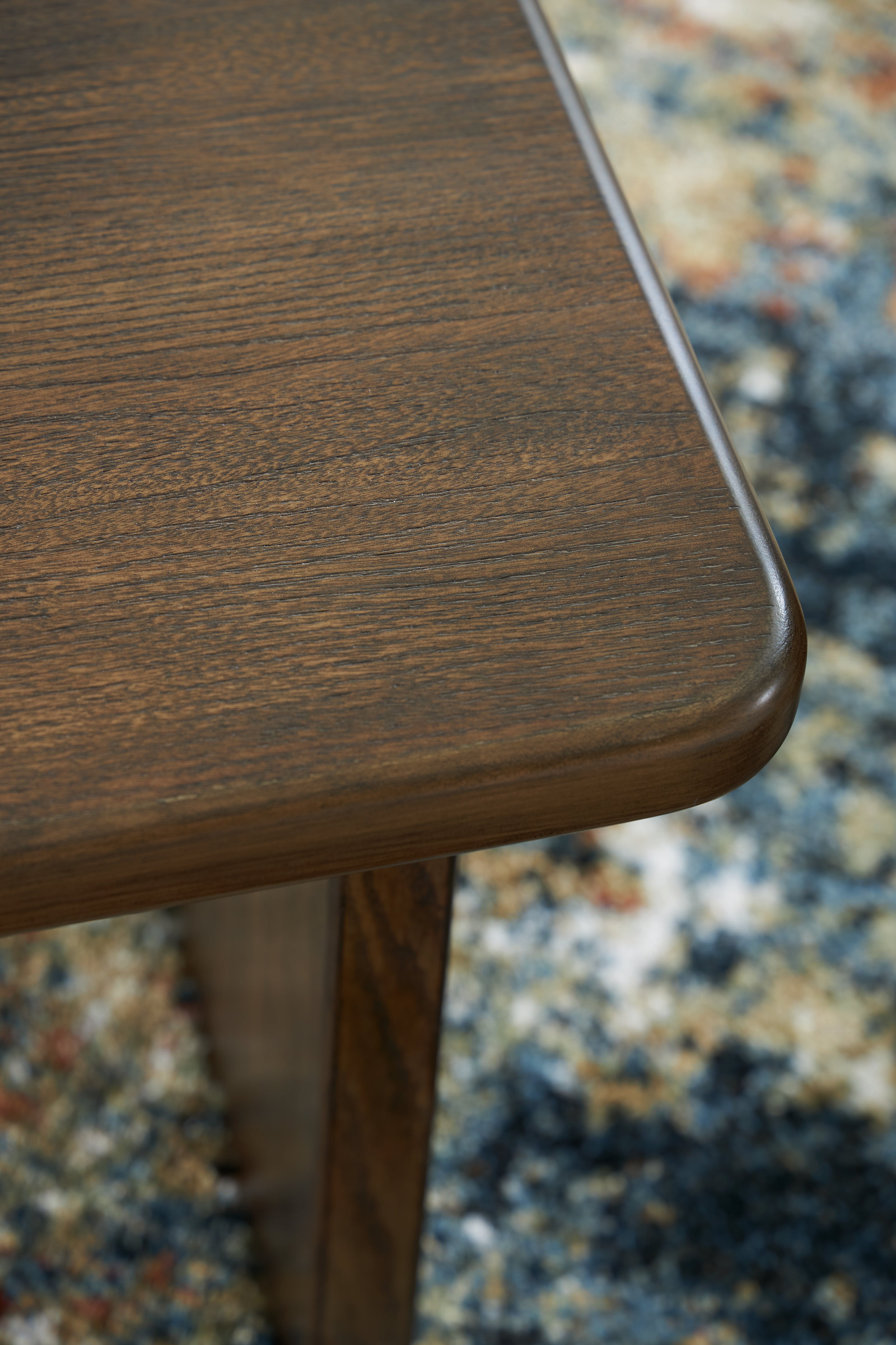 Aviemore Ink 2-Piece Sectional, Occasional Table Set and Lamp - 24303U1