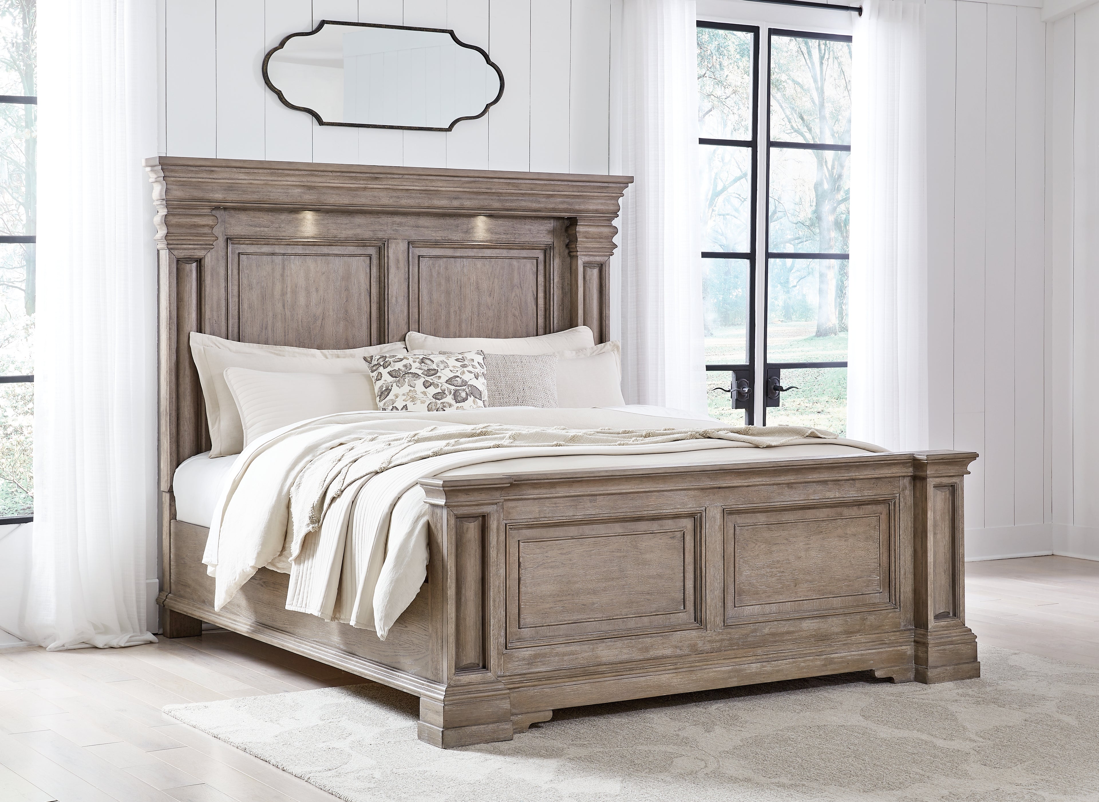 Blairhurst King Panel Bed, Dresser, Chest and 2 Nightstands - B916B11