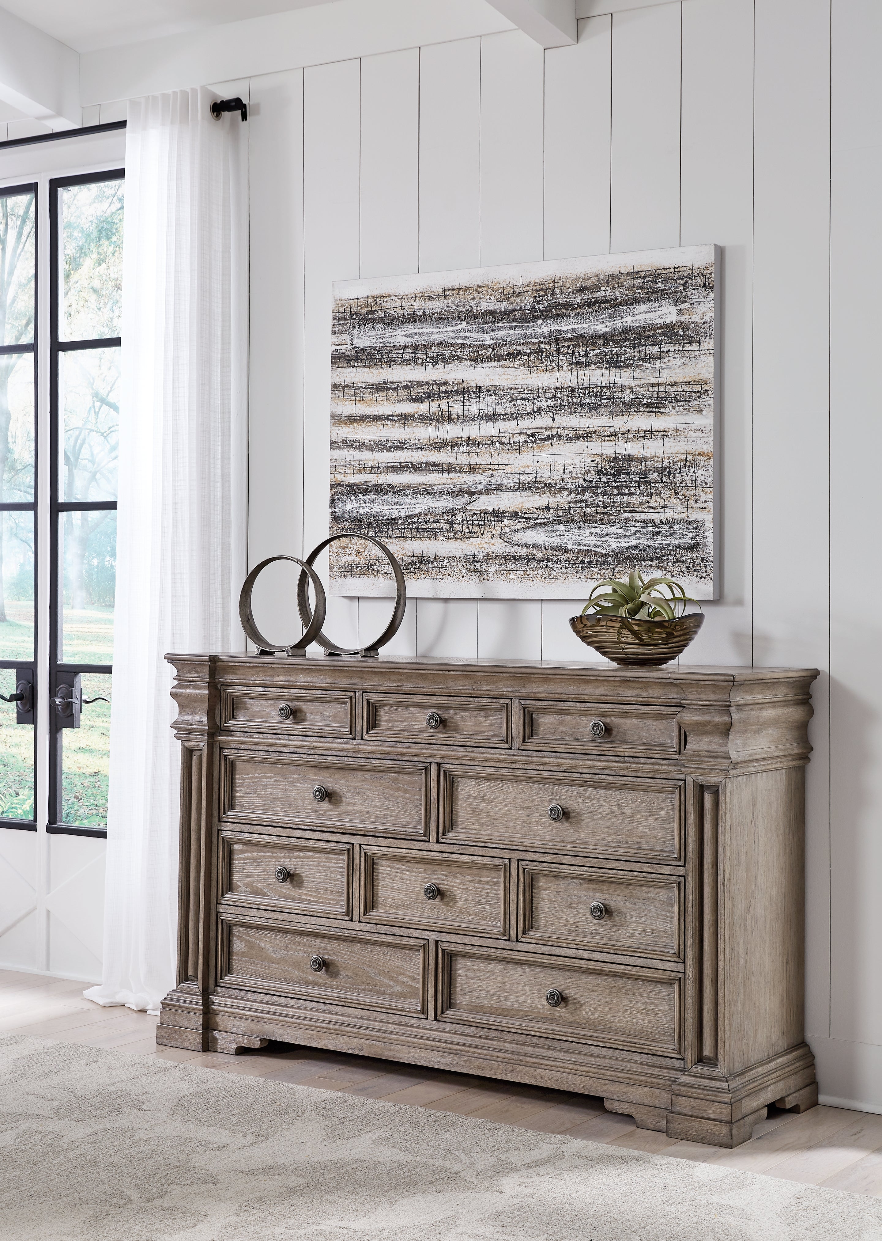Blairhurst Queen Panel Bed with Dresser in Light Grayish Brown - PKG016988