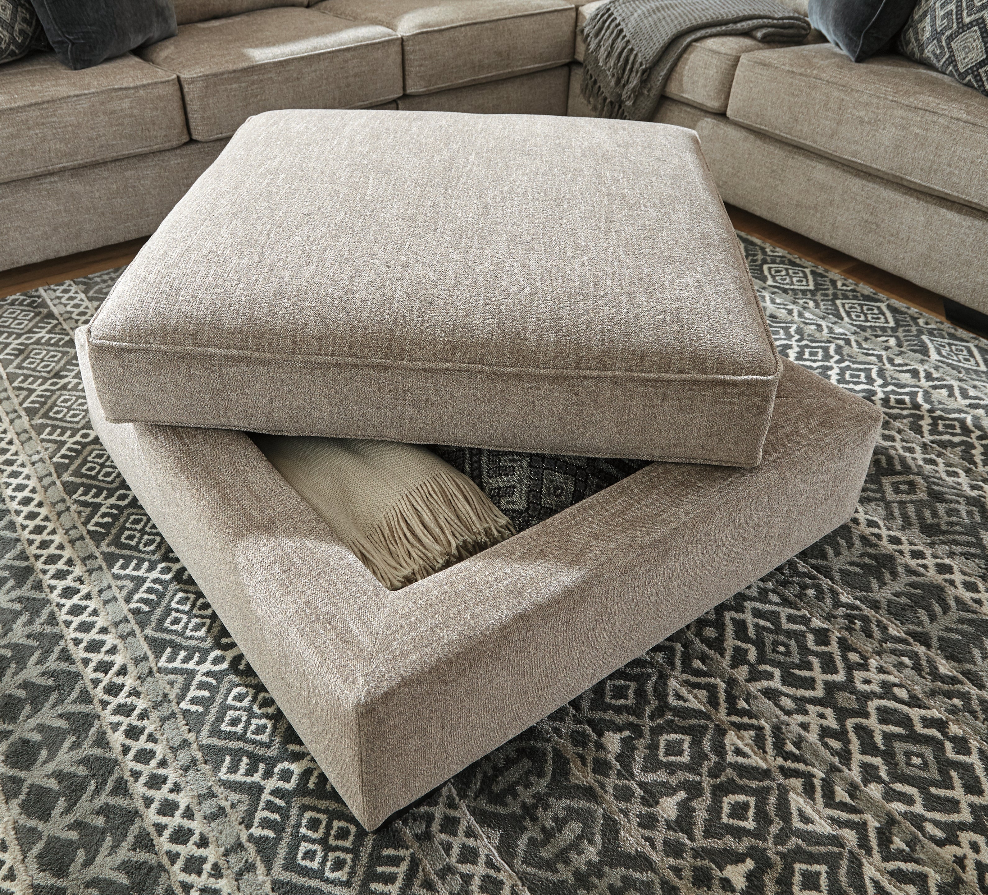 Bovarian 4-Piece Sectional with Ottoman in Stone - PKG016152