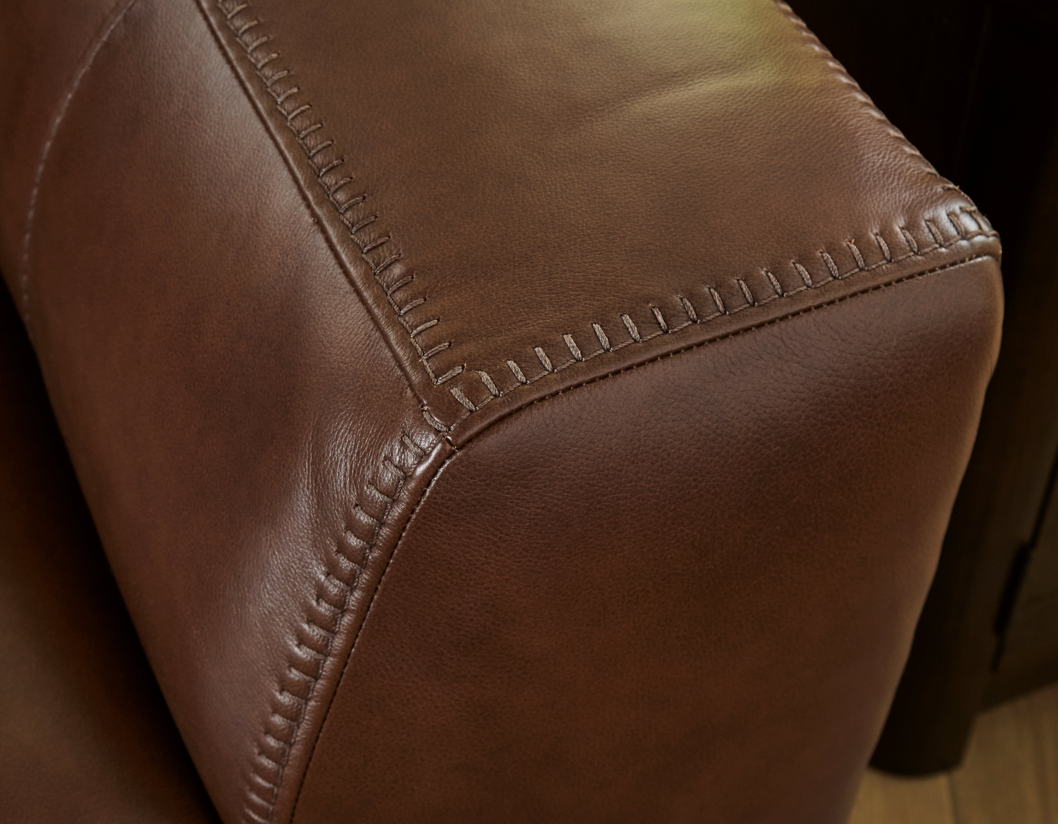 Brogliano Canyon Oversized Chair - PC7290723