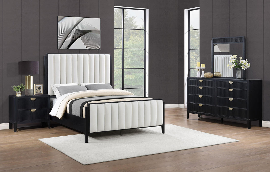 Brookmead 4-piece Upholstered Queen Bedroom Set Black - 224710Q-S4