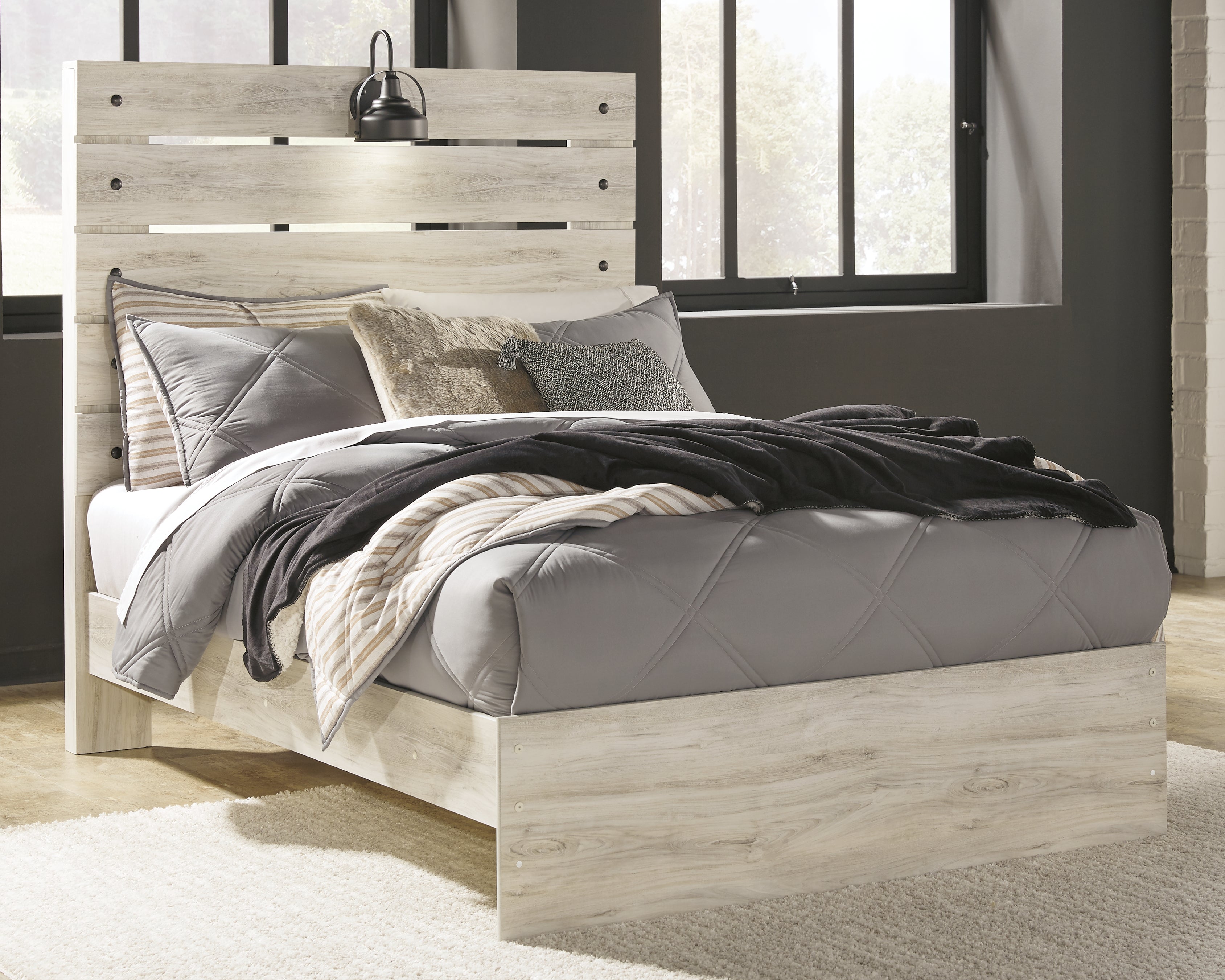 Cambeck Full Panel Bed with Mirrored Dresser and 2 Nightstands in Whitewash - PKG003039