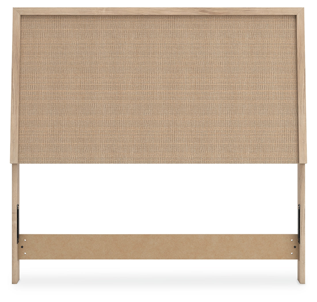 Cielden Full Upholstered Panel Bed with Dresser and 2 Nightstands in Two-tone - PKG018675