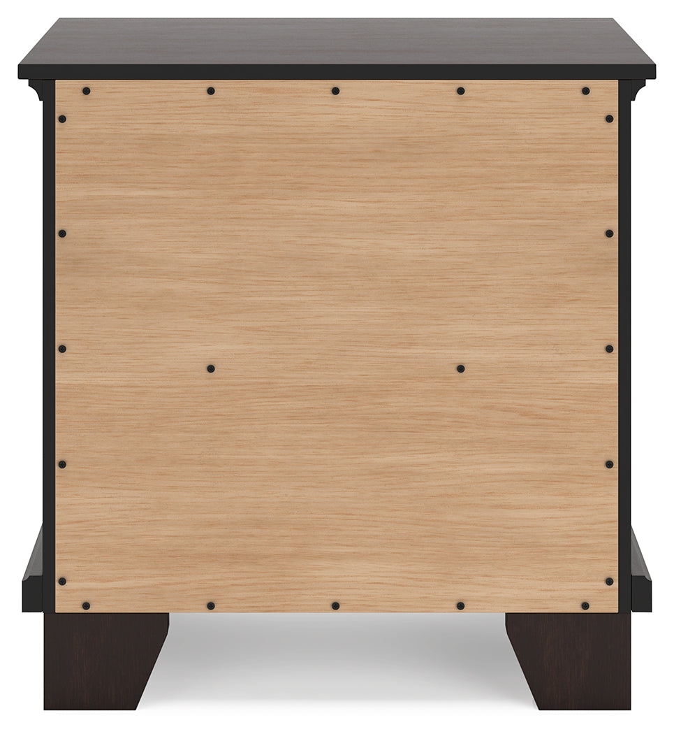 Covetown California King Panel Bed with 2 Nightstands in Dark Brown from Ashley - Luna Furniture