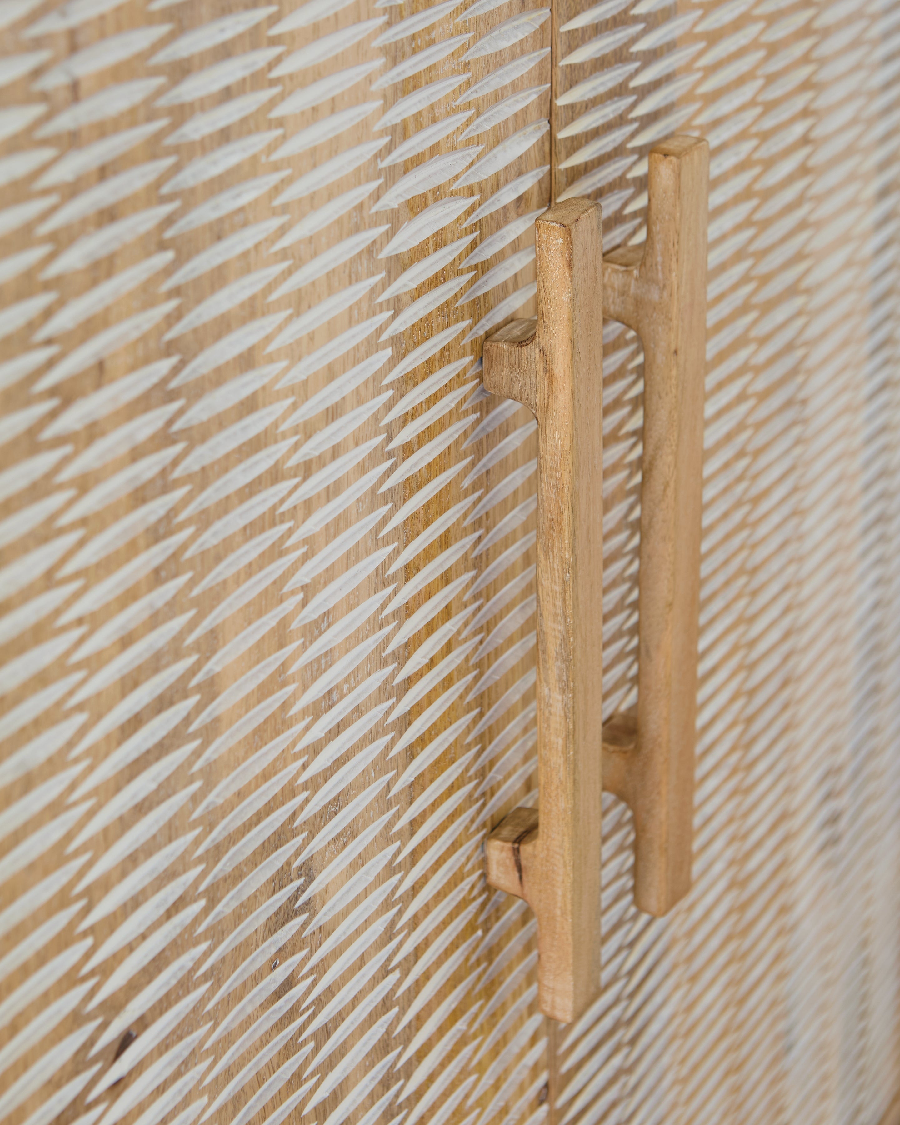 Dallinbury Natural/White Wash Accent Cabinet - A4000696