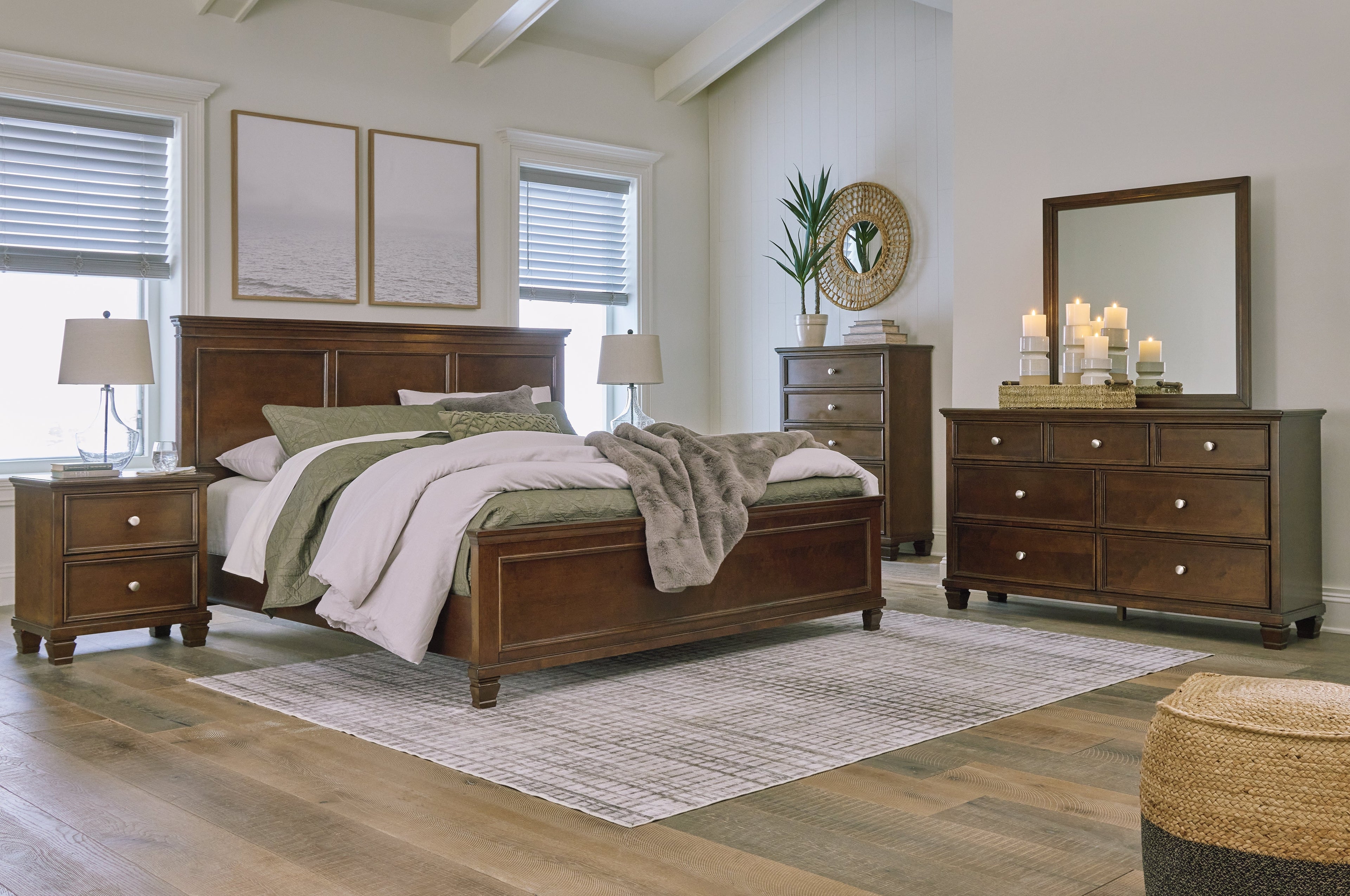 Danabrin California King Panel Bed with Mirrored Dresser and 2 Nightstands in Brown - PKG015188