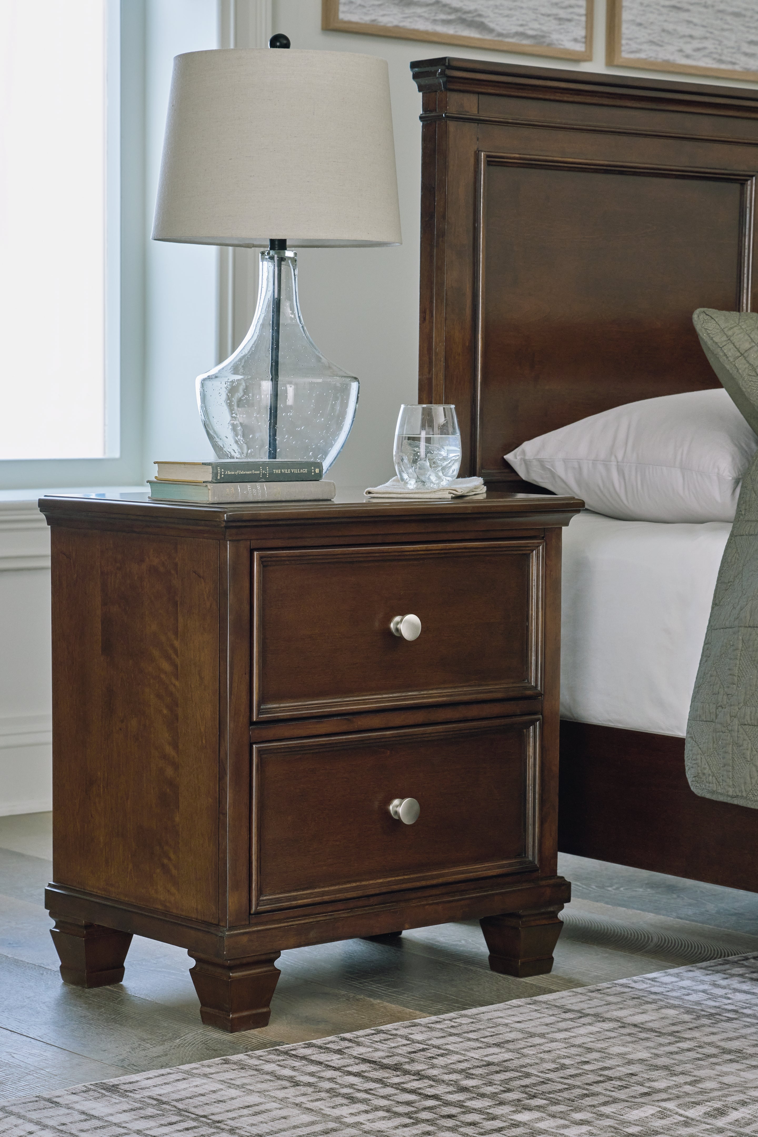 Danabrin Twin Panel Bed with Mirrored Dresser, Chest and Nightstand in Brown - PKG015198