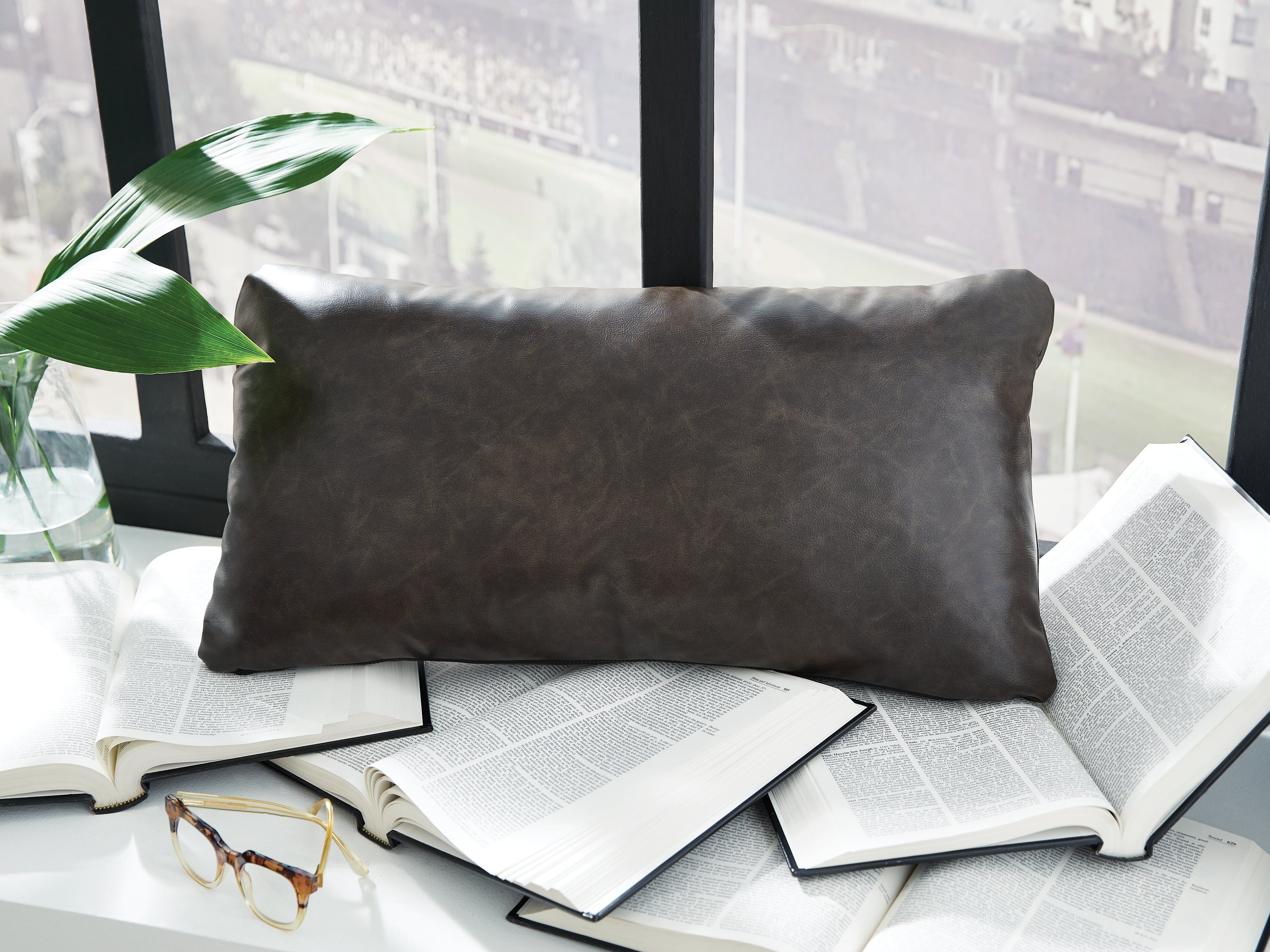 Danvale Dark Brown Pillow (Set of 4) - A1001142