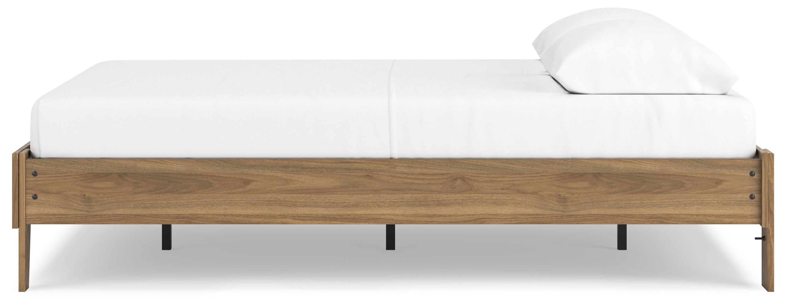 Deanlow Queen Platform Bed with Dresser, Chest and Nightstand in Honey - PKG017274