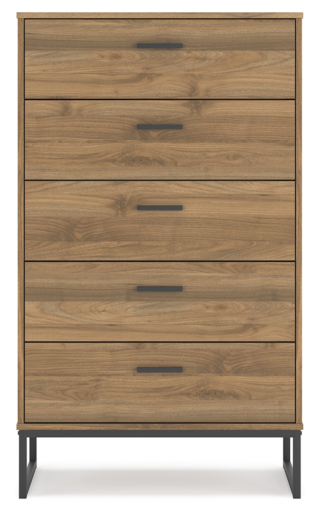 Deanlow Twin Platform Bed with Dresser and Chest in Honey - PKG017189