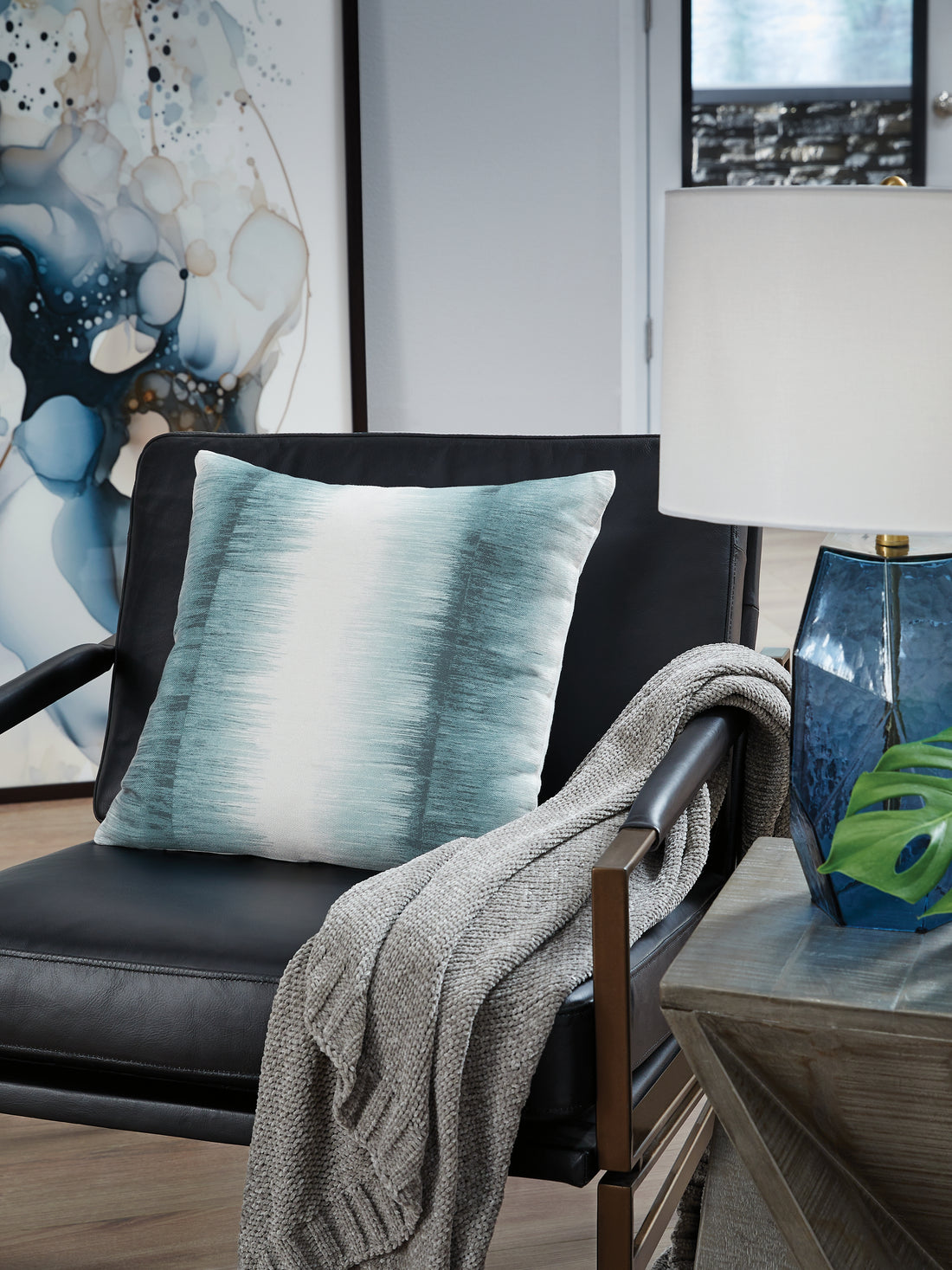 Elonwich Teal/White Pillow (Set of 4) - A1001106