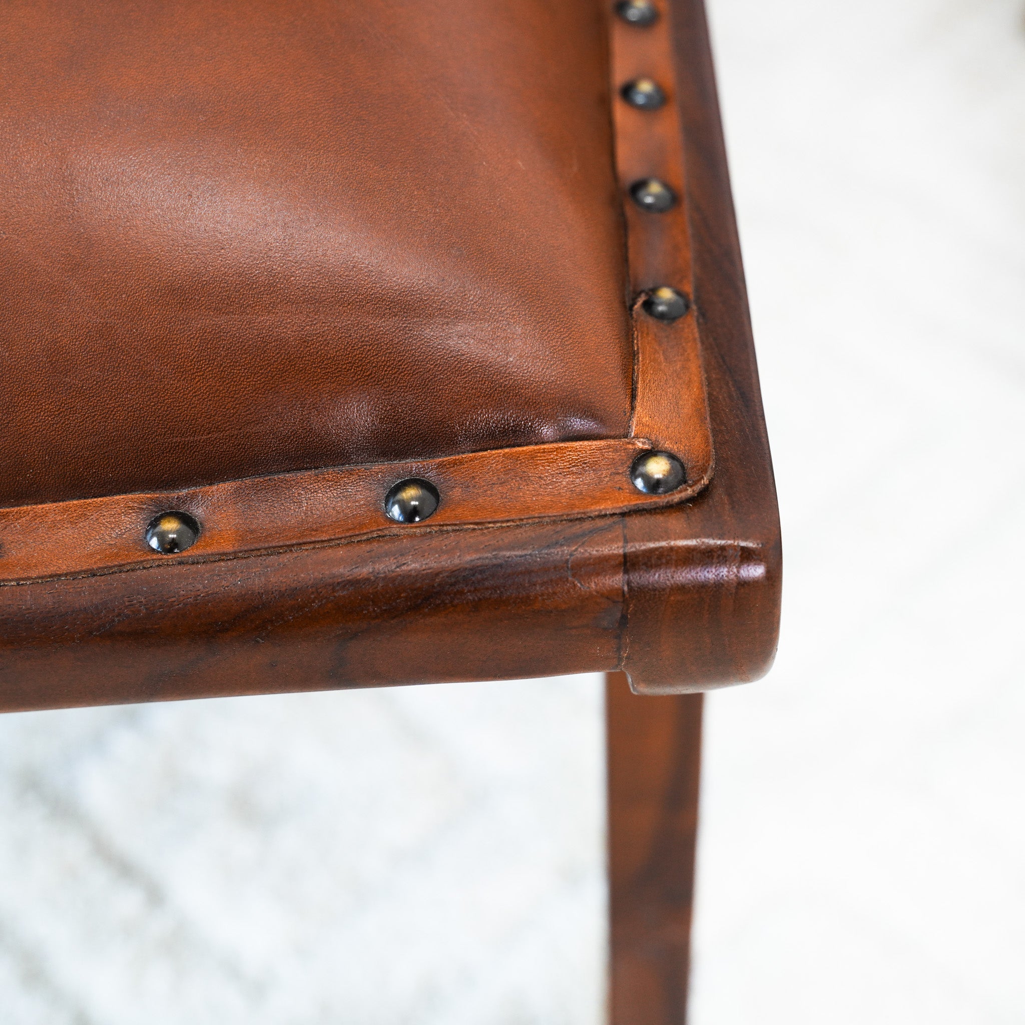 Everett Tan Leather Lounge Chair - LCH01203001