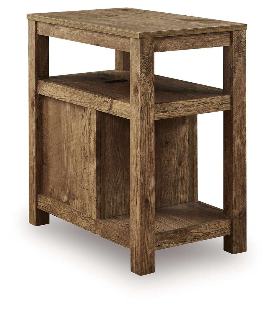 Fendenmore Brown Chairside End Table - T190-117