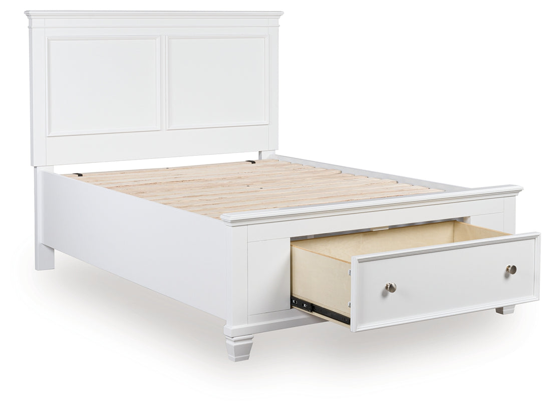 Fortman White Full Panel Storage Bed - B680B25
