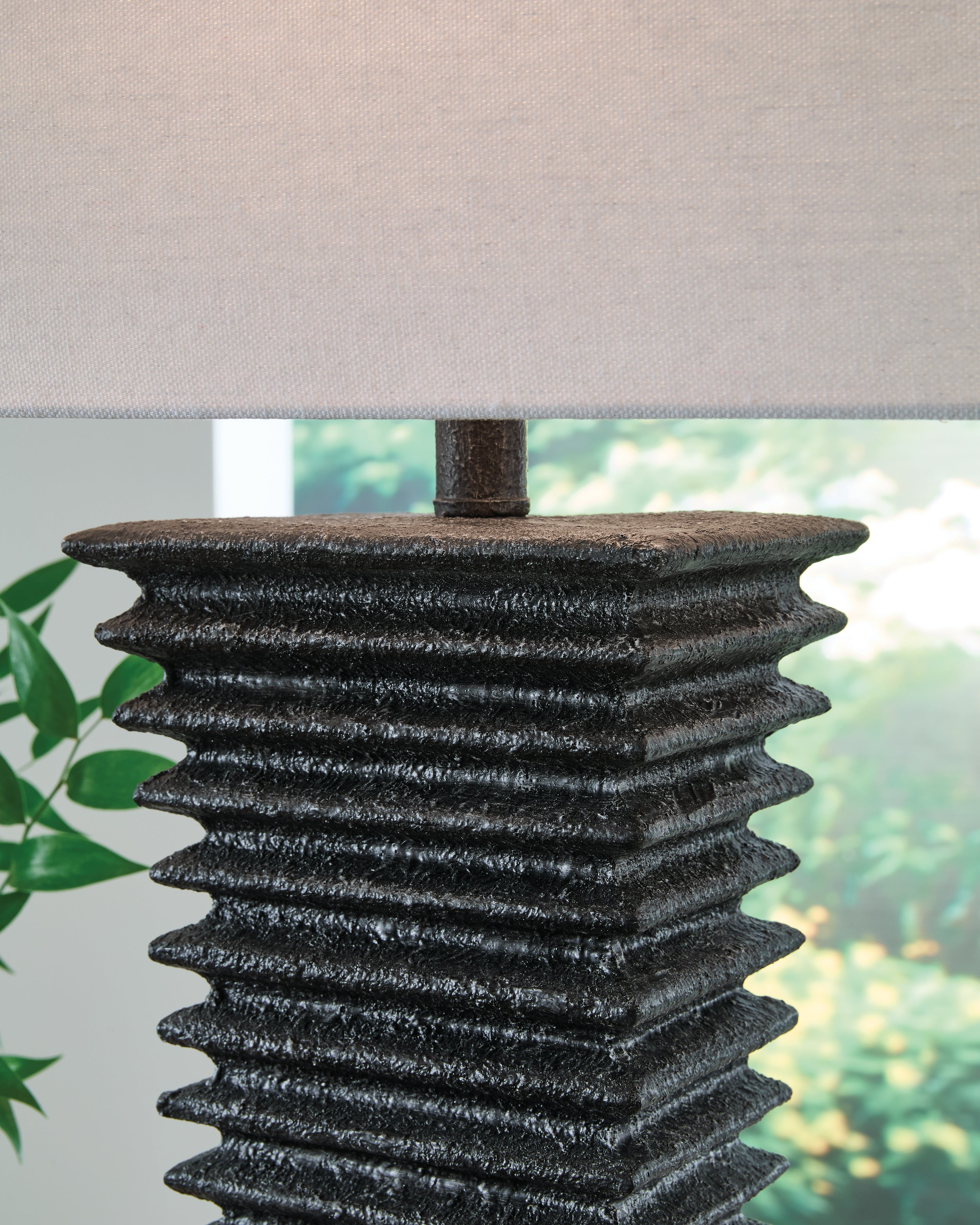 Golzar Black Table Lamp - L236094