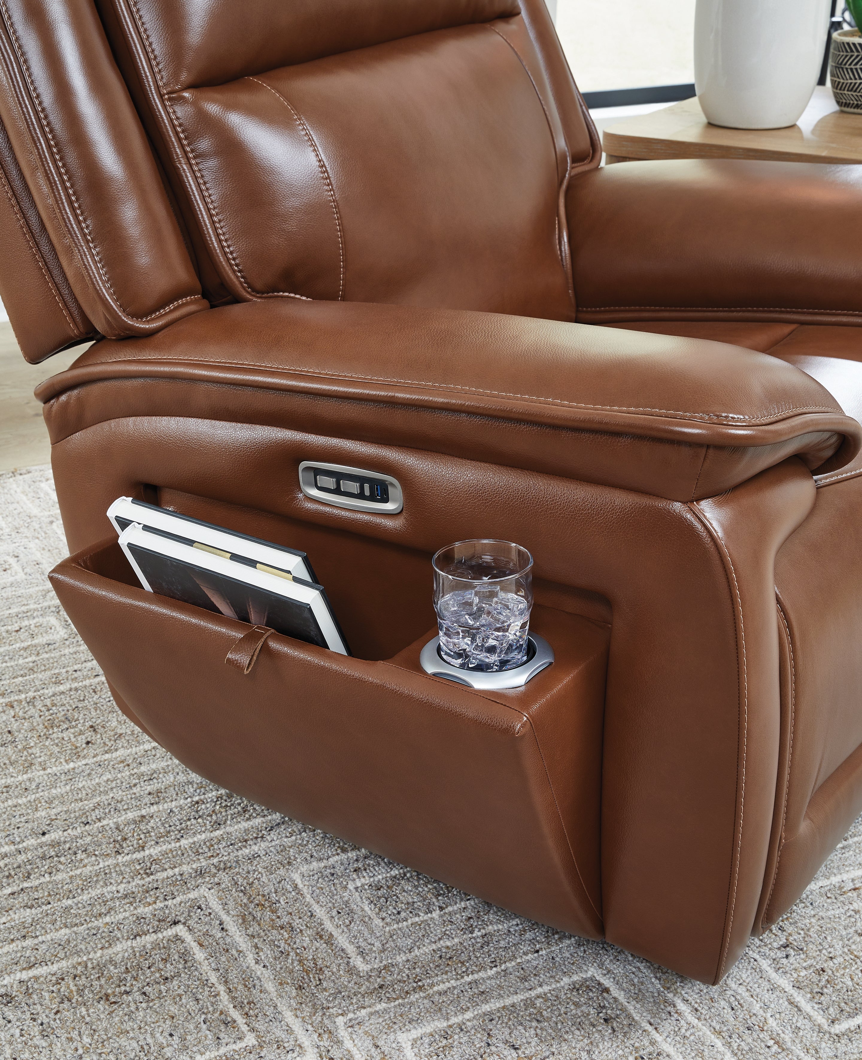 Healy Pier Chocolate Power Recliner - U1120413