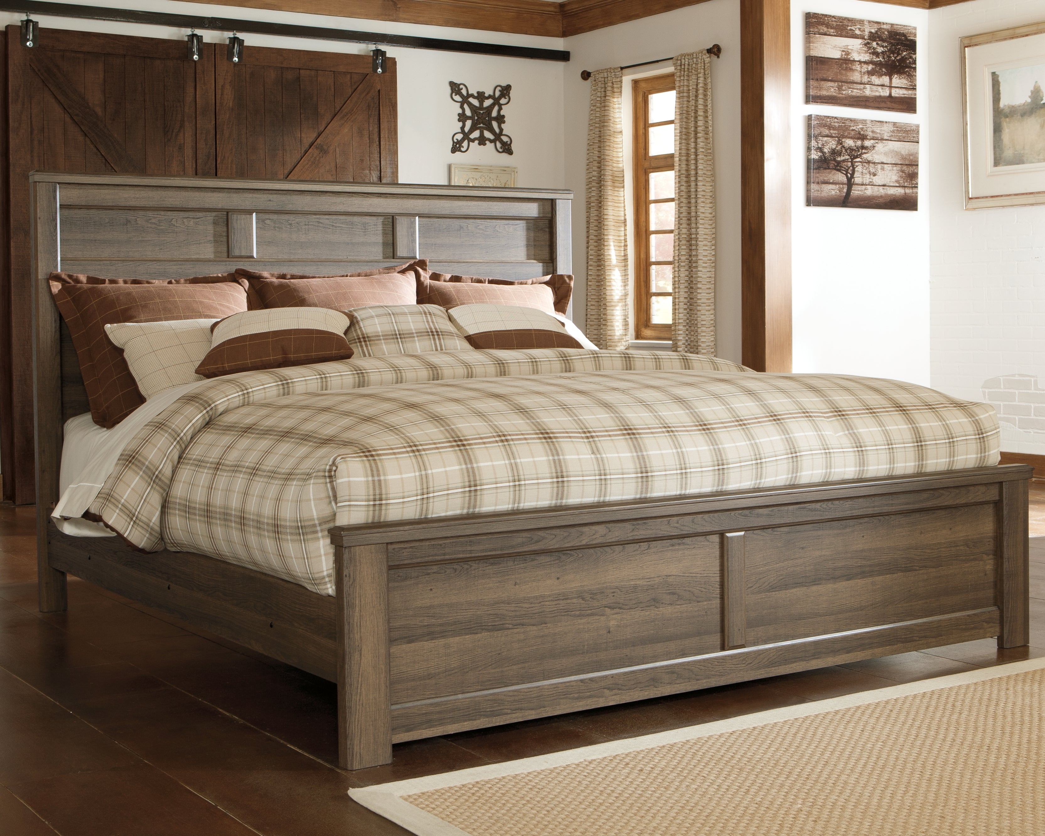 Juararo King Panel Bed and 2 Nightstands - B251B45