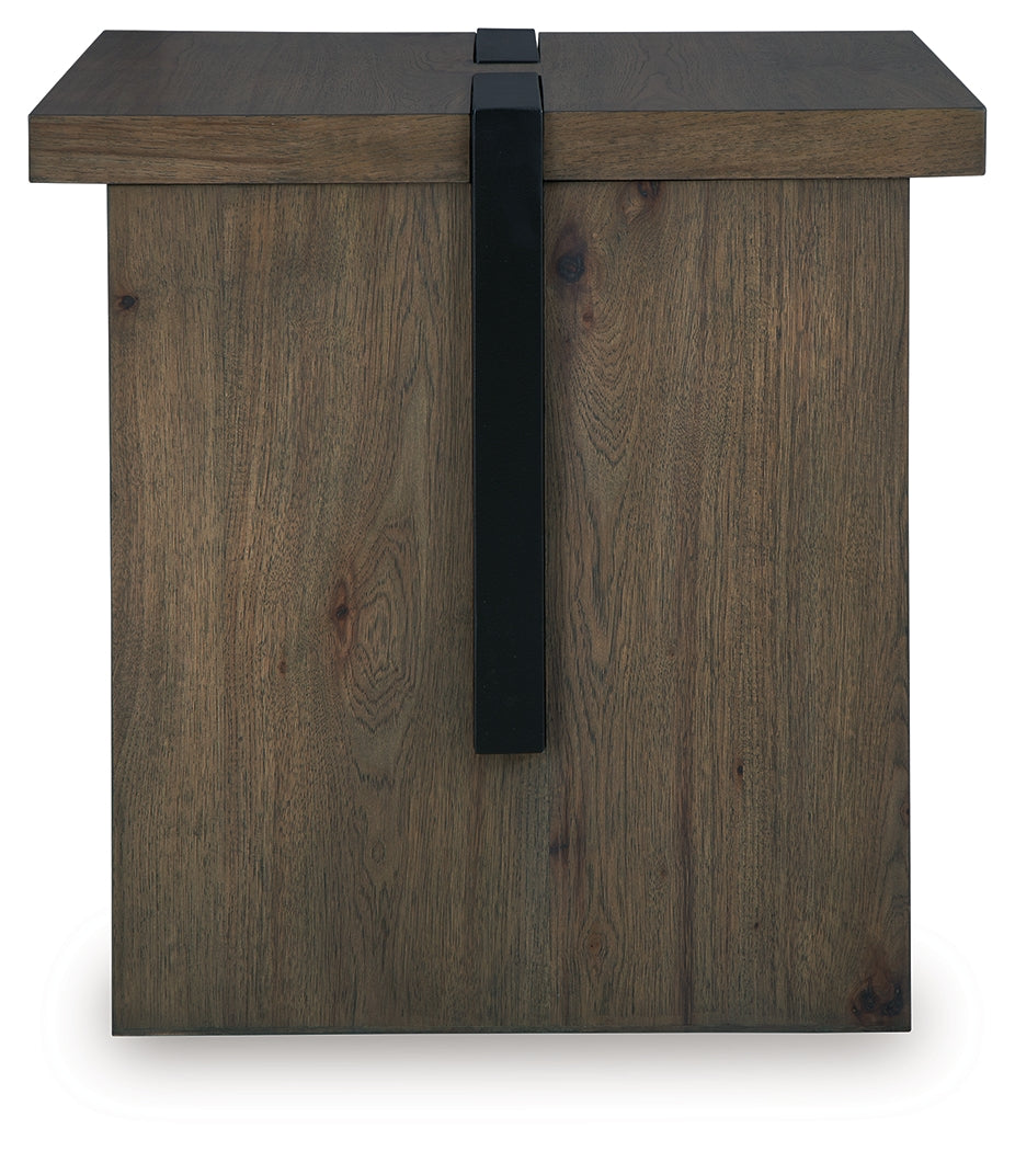 Kandinew Light Brown End Table - T554-2