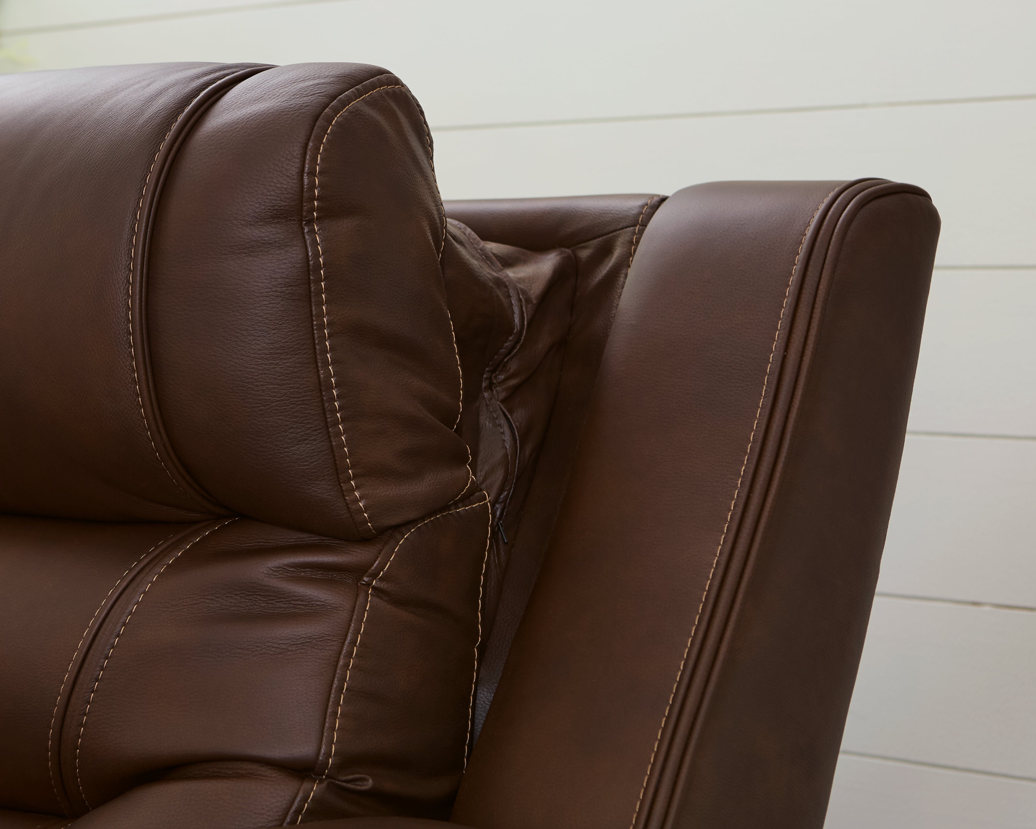 Knightington Brown Power Recliner with Audio Seating - PCU1160213A
